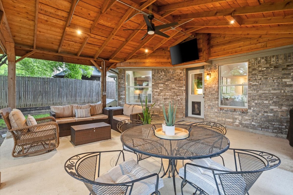 7116 Summerset Drive