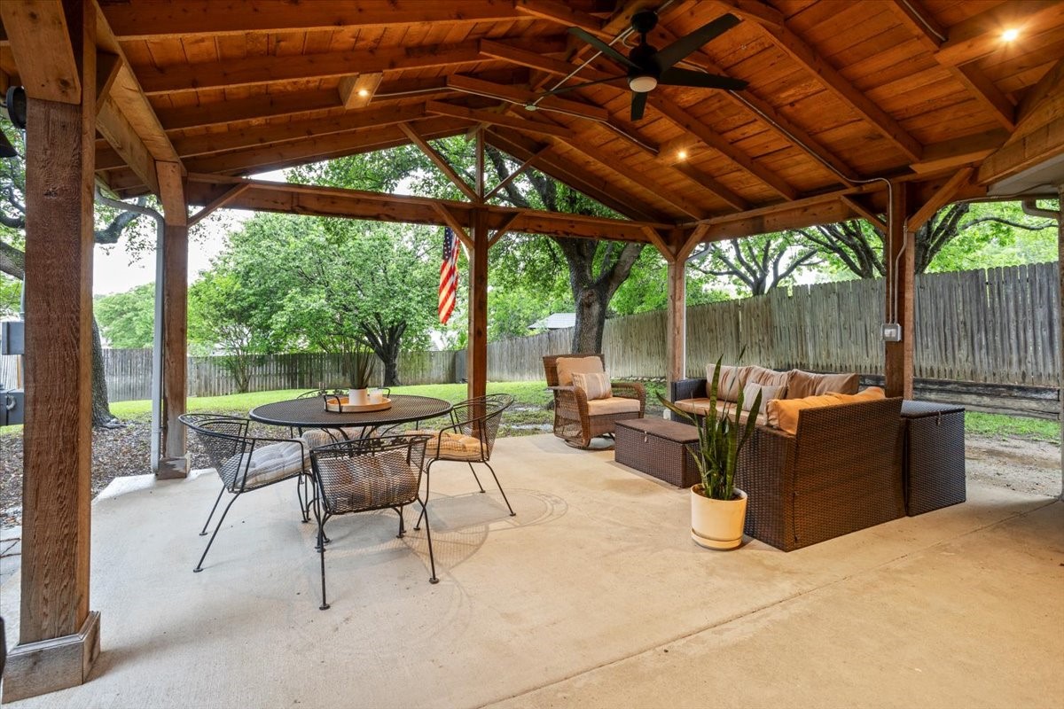 7116 Summerset Drive