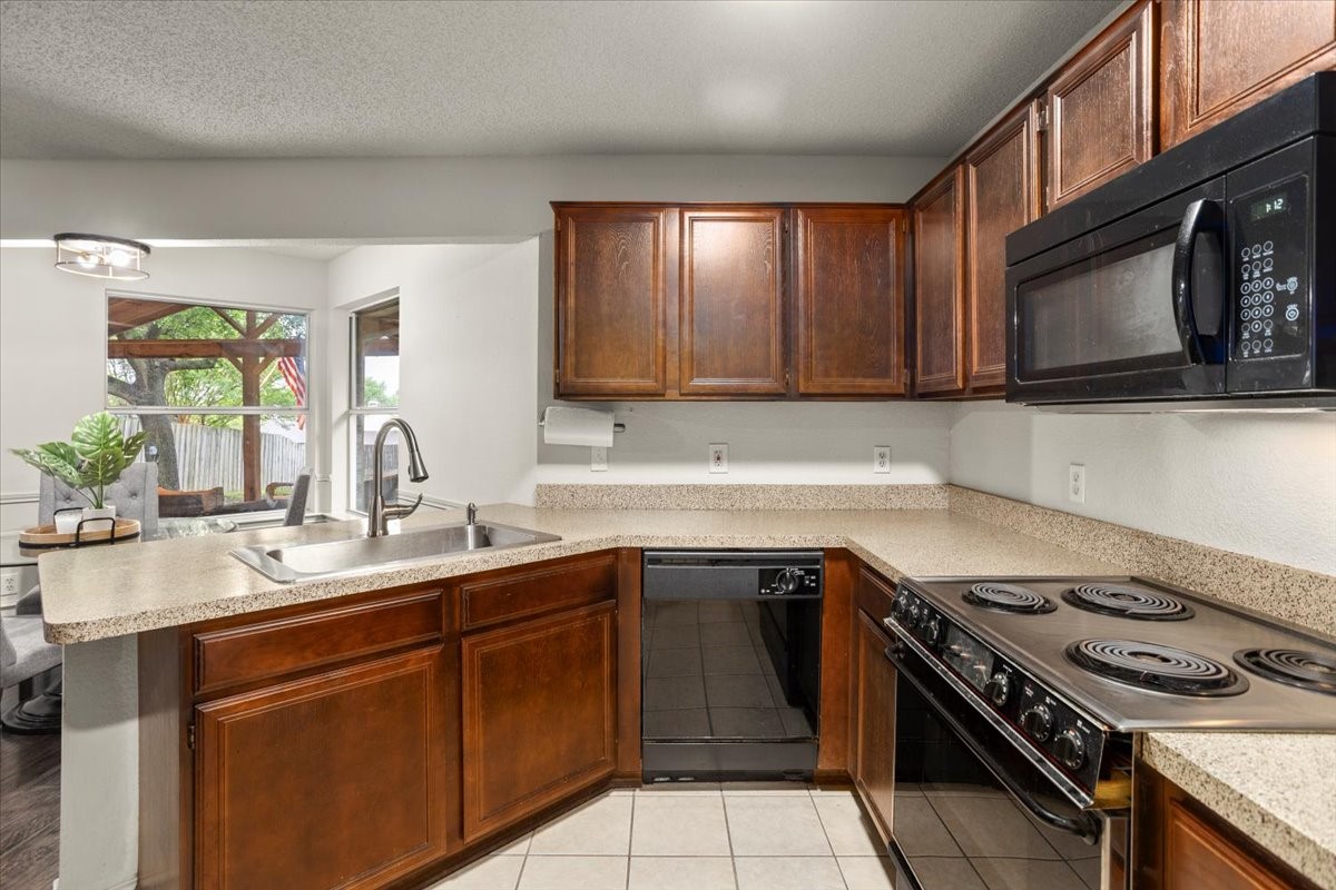 7116 Summerset Drive