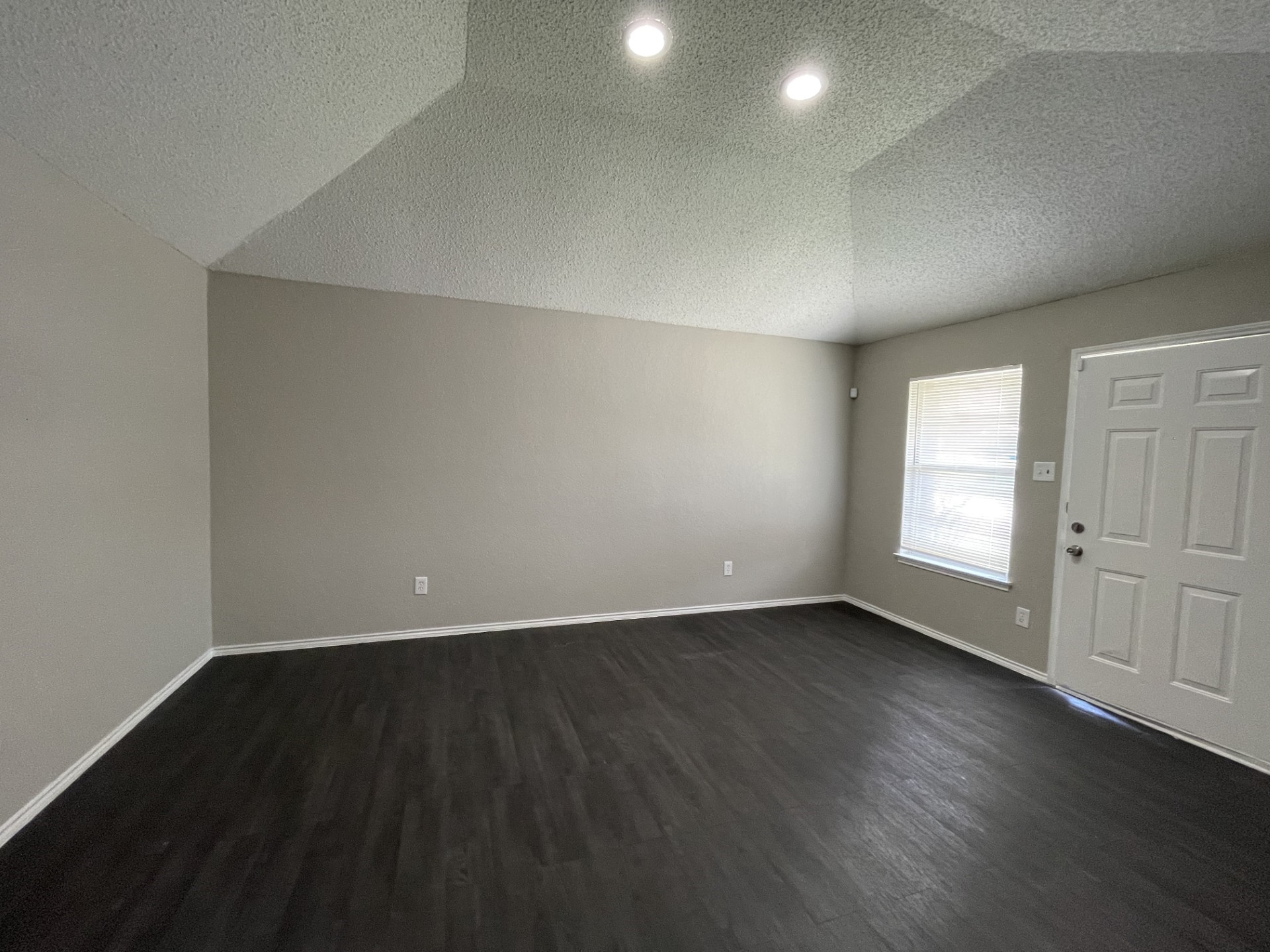 2509 Esquire Drive