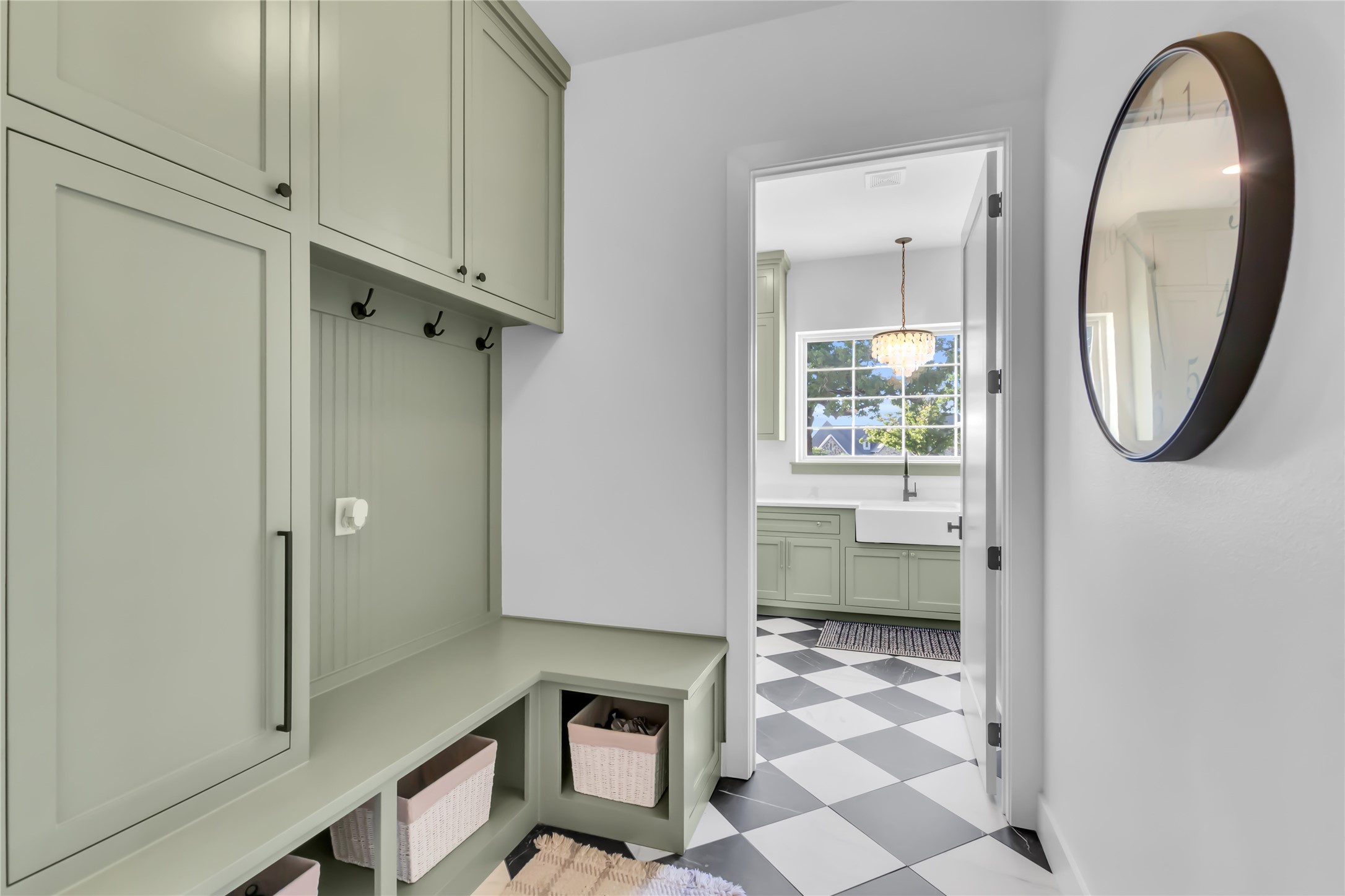 4020 Highland Oaks Lane