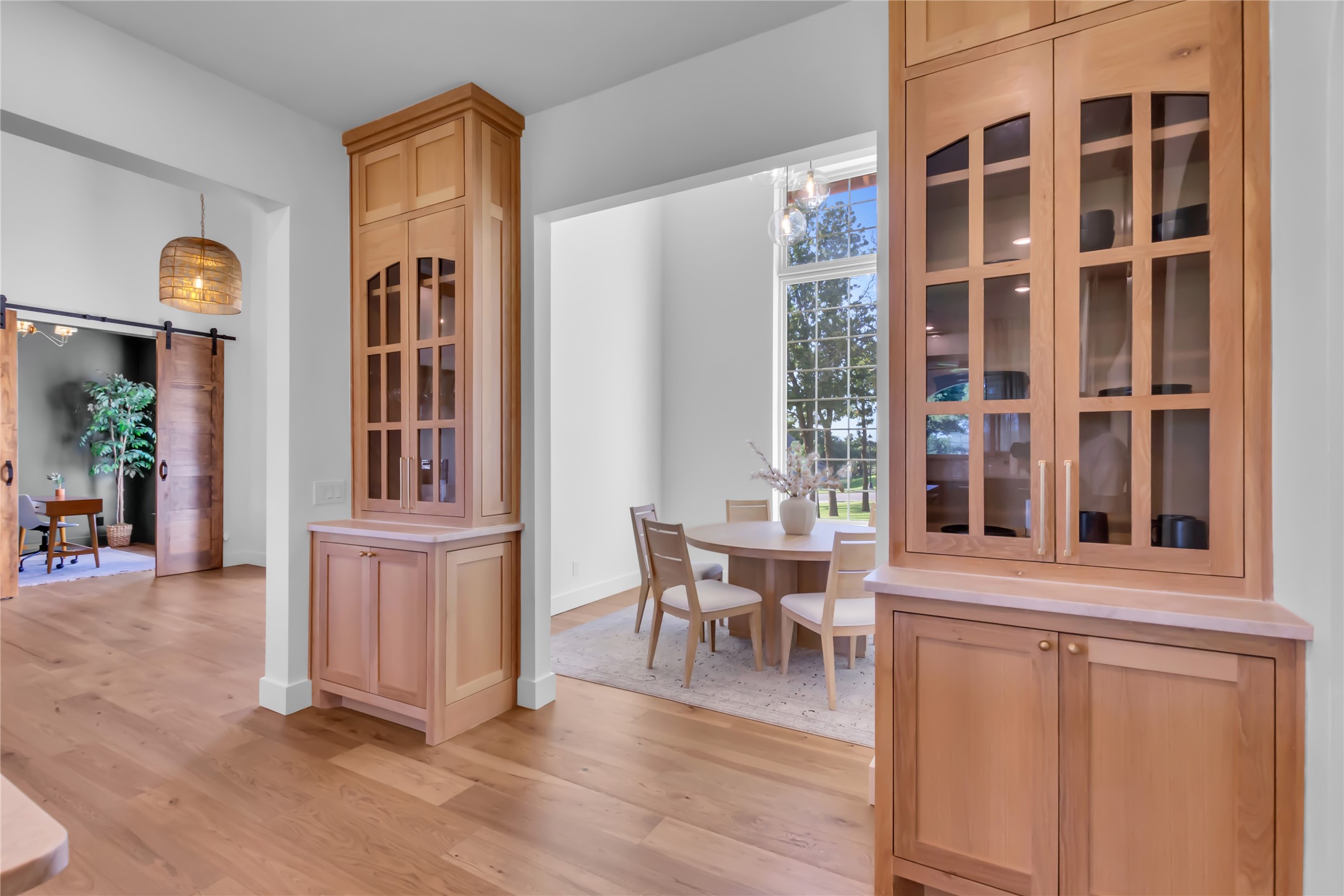 4020 Highland Oaks Lane