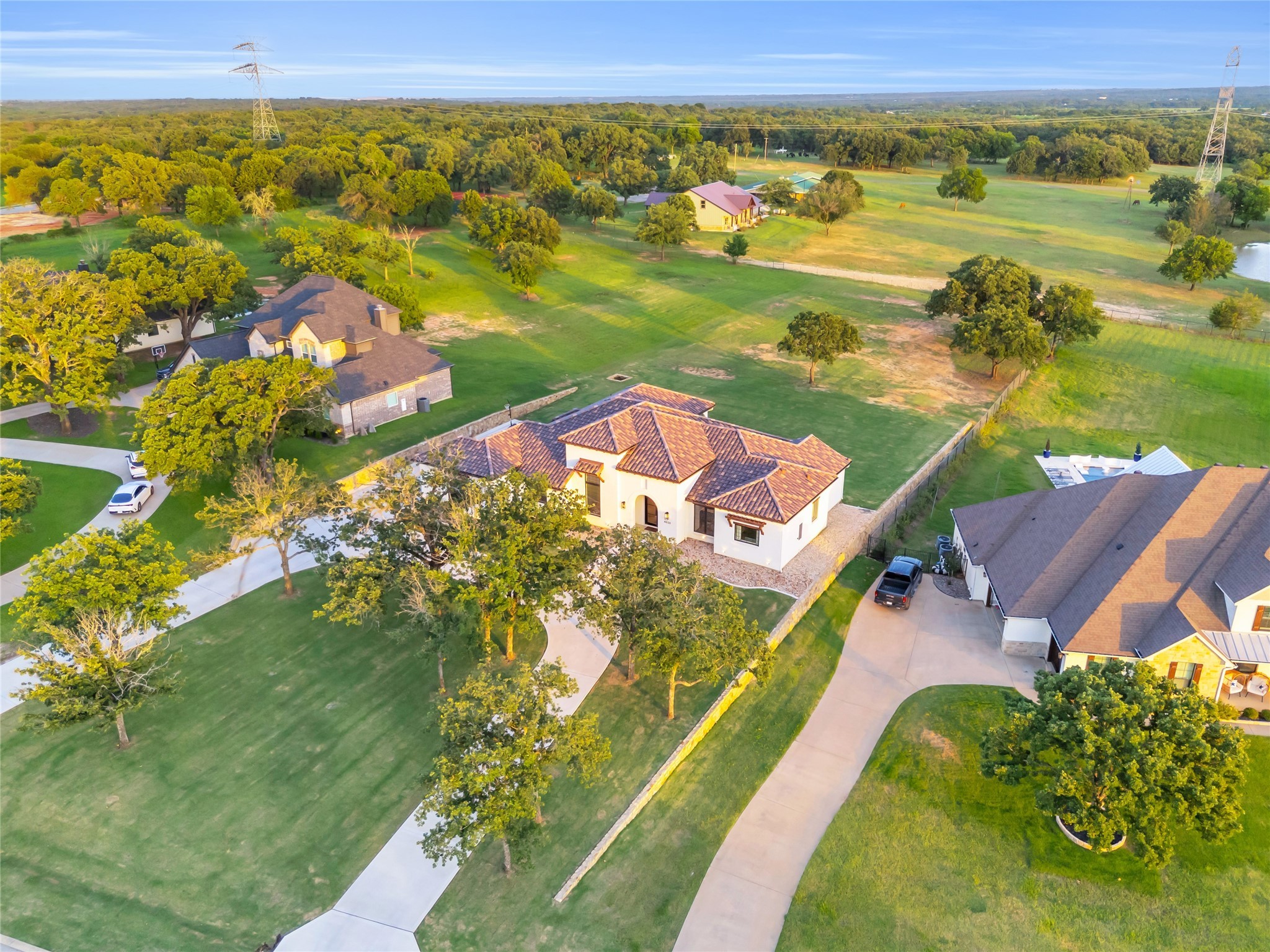 4020 Highland Oaks Lane