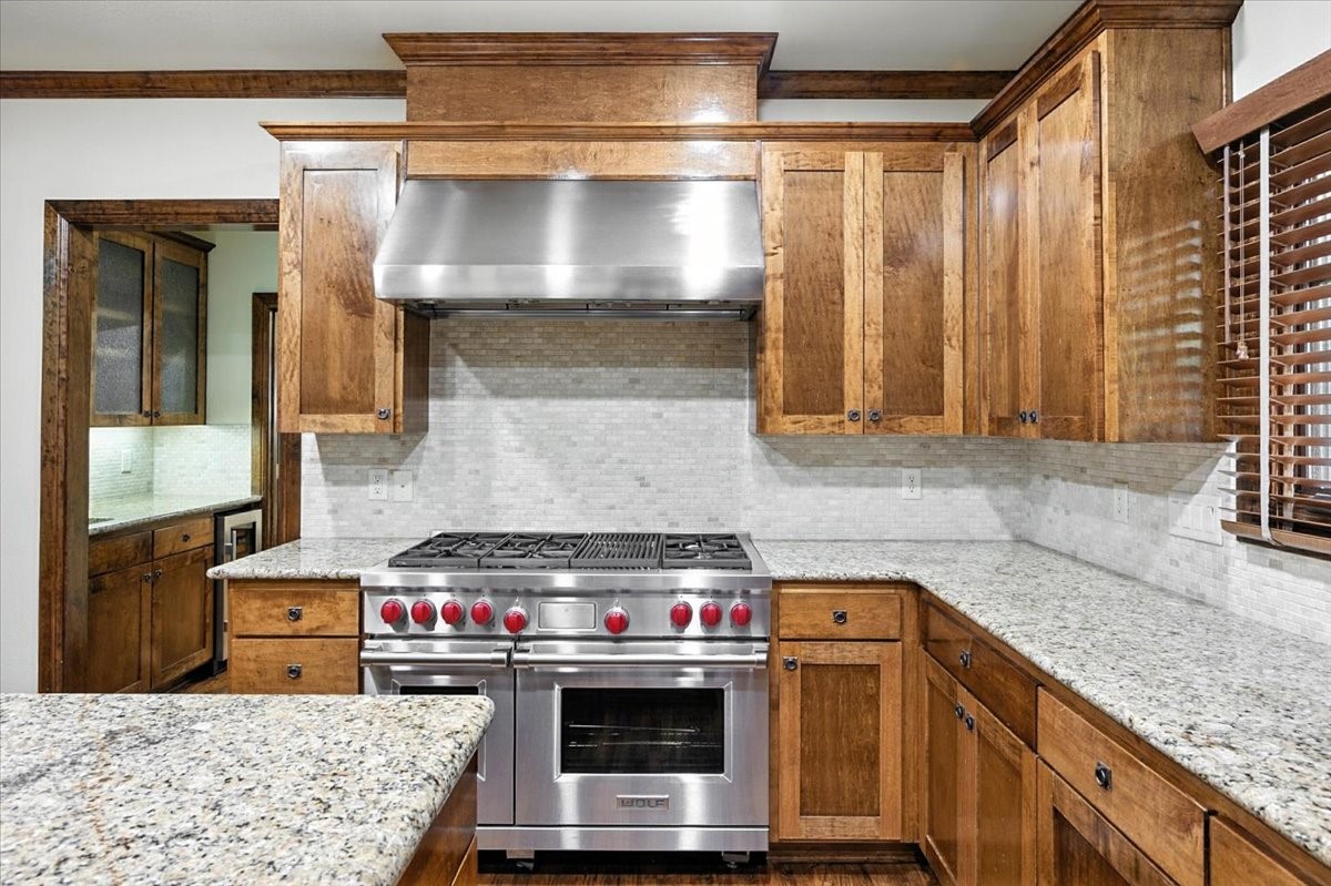 3328 W 4th Street