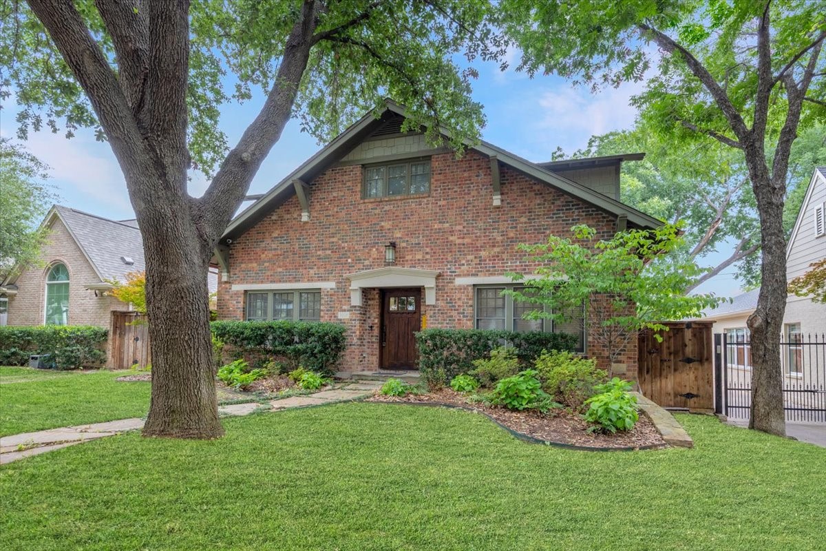3328 W 4th Street