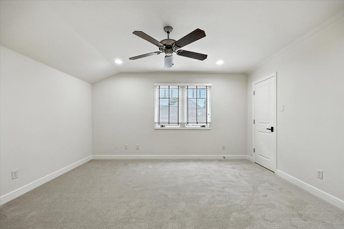 3328 W 4th Street