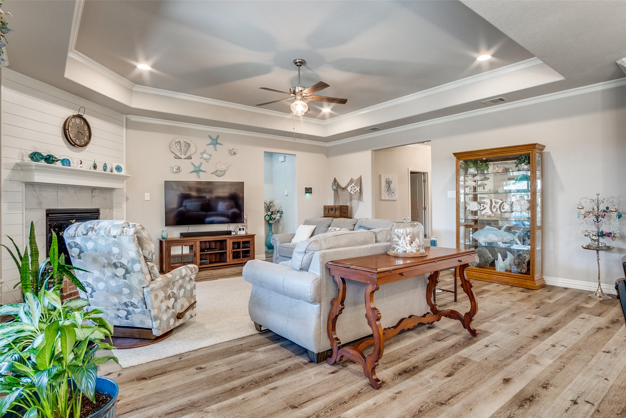 904 Chestnut Grove Drive