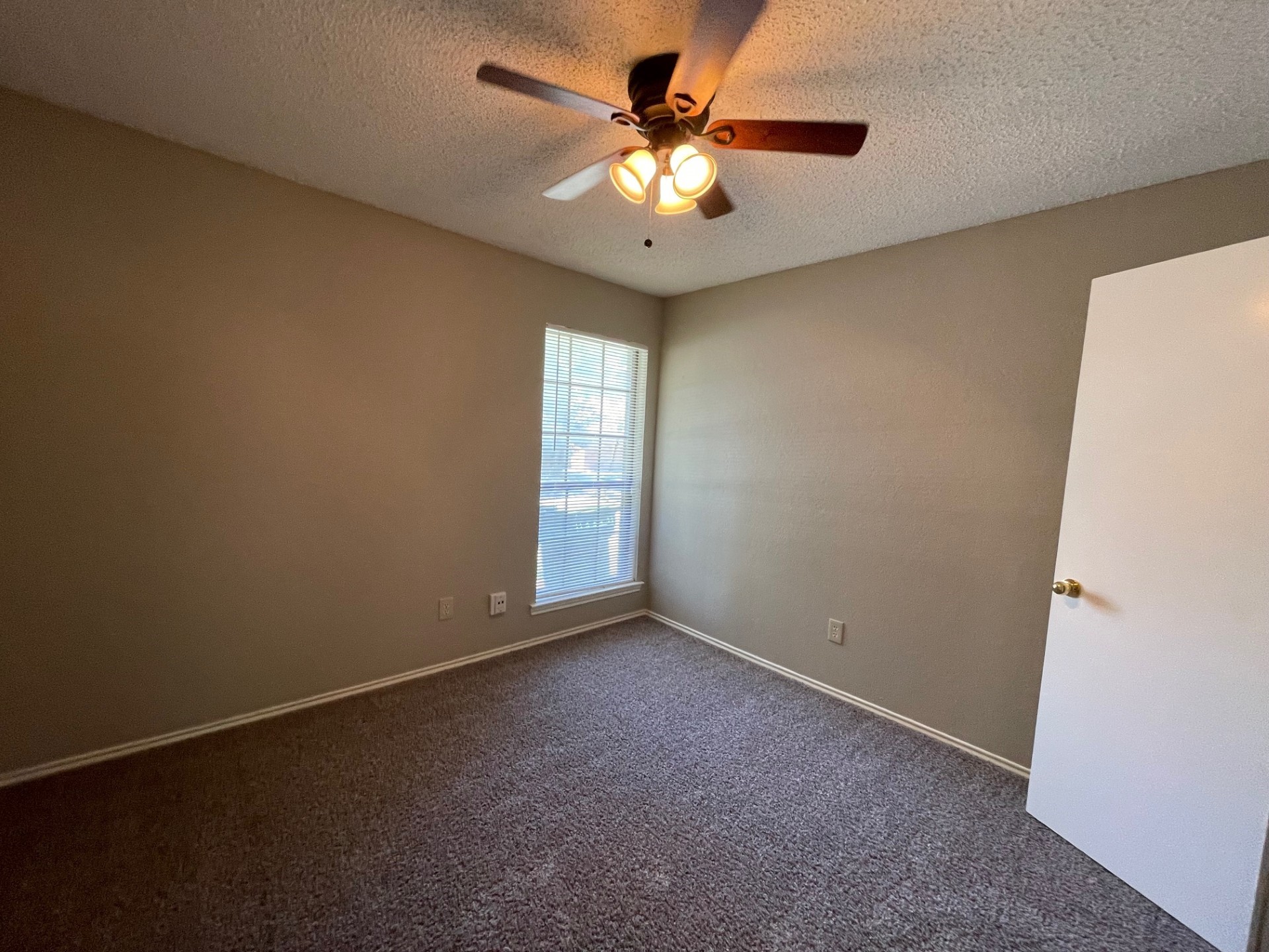5601 Hearthwood Court