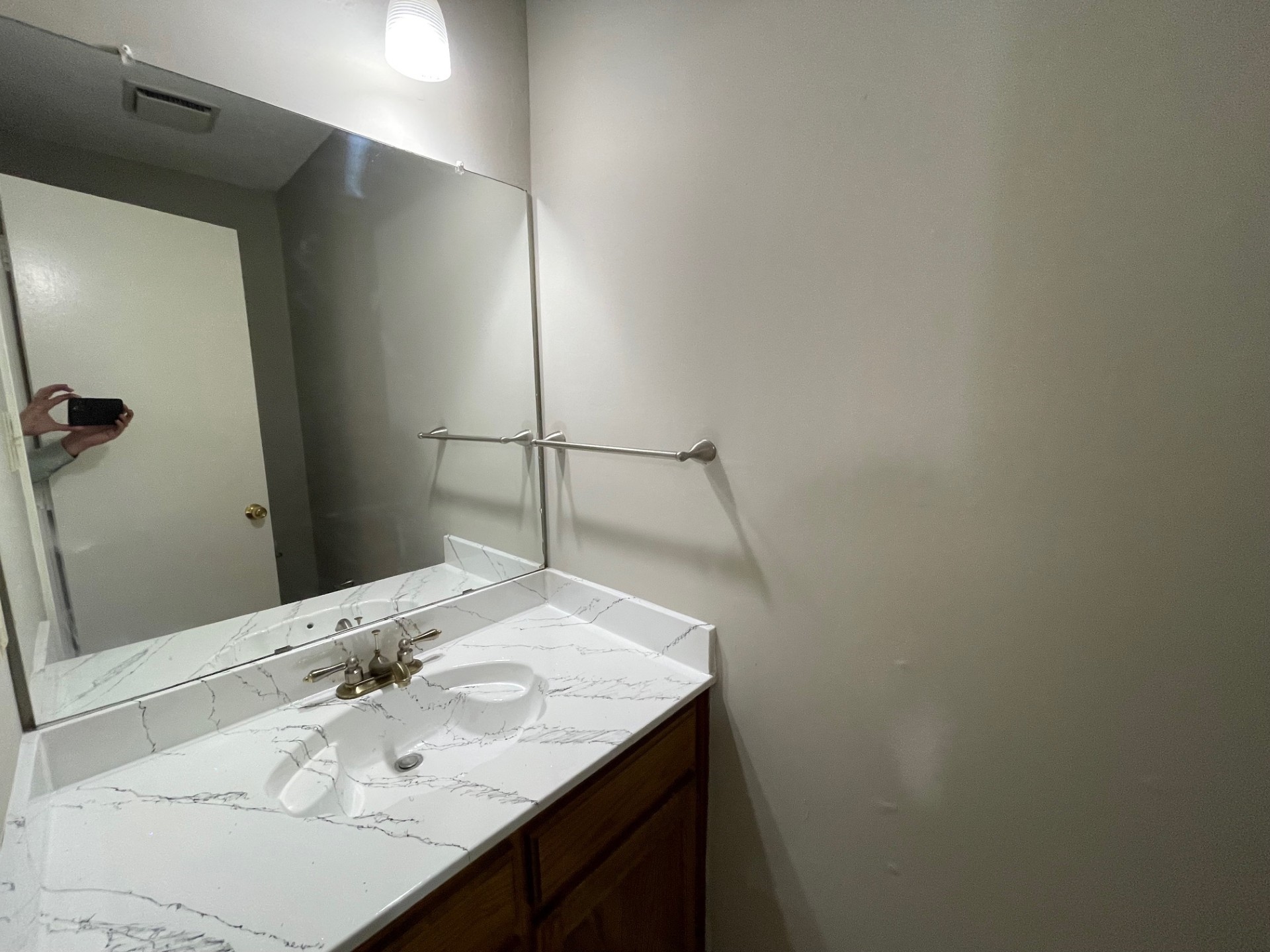 5601 Hearthwood Court