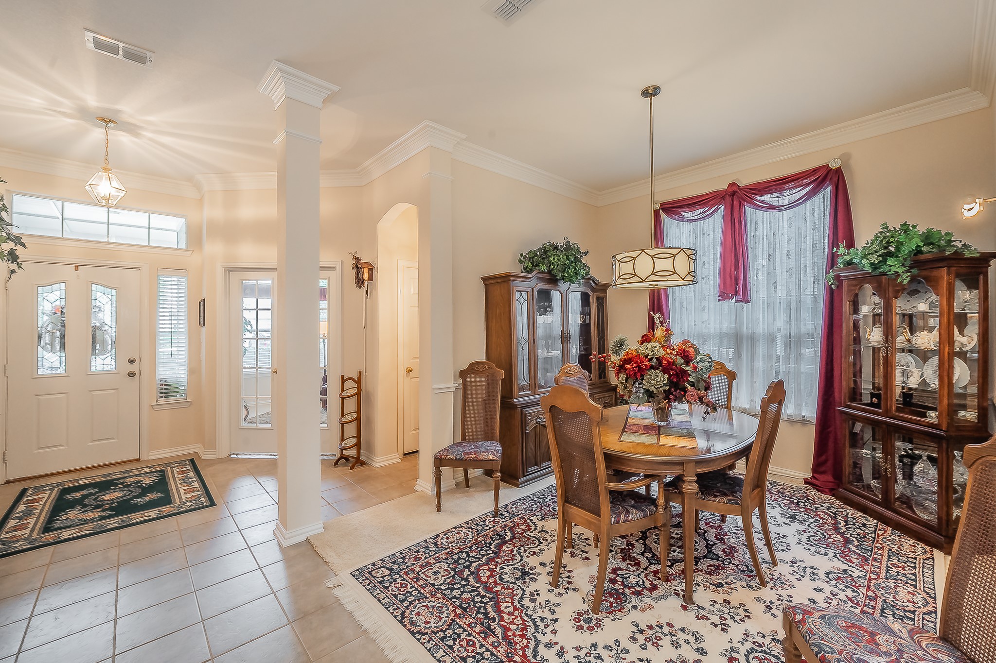 2404 Aramic Court