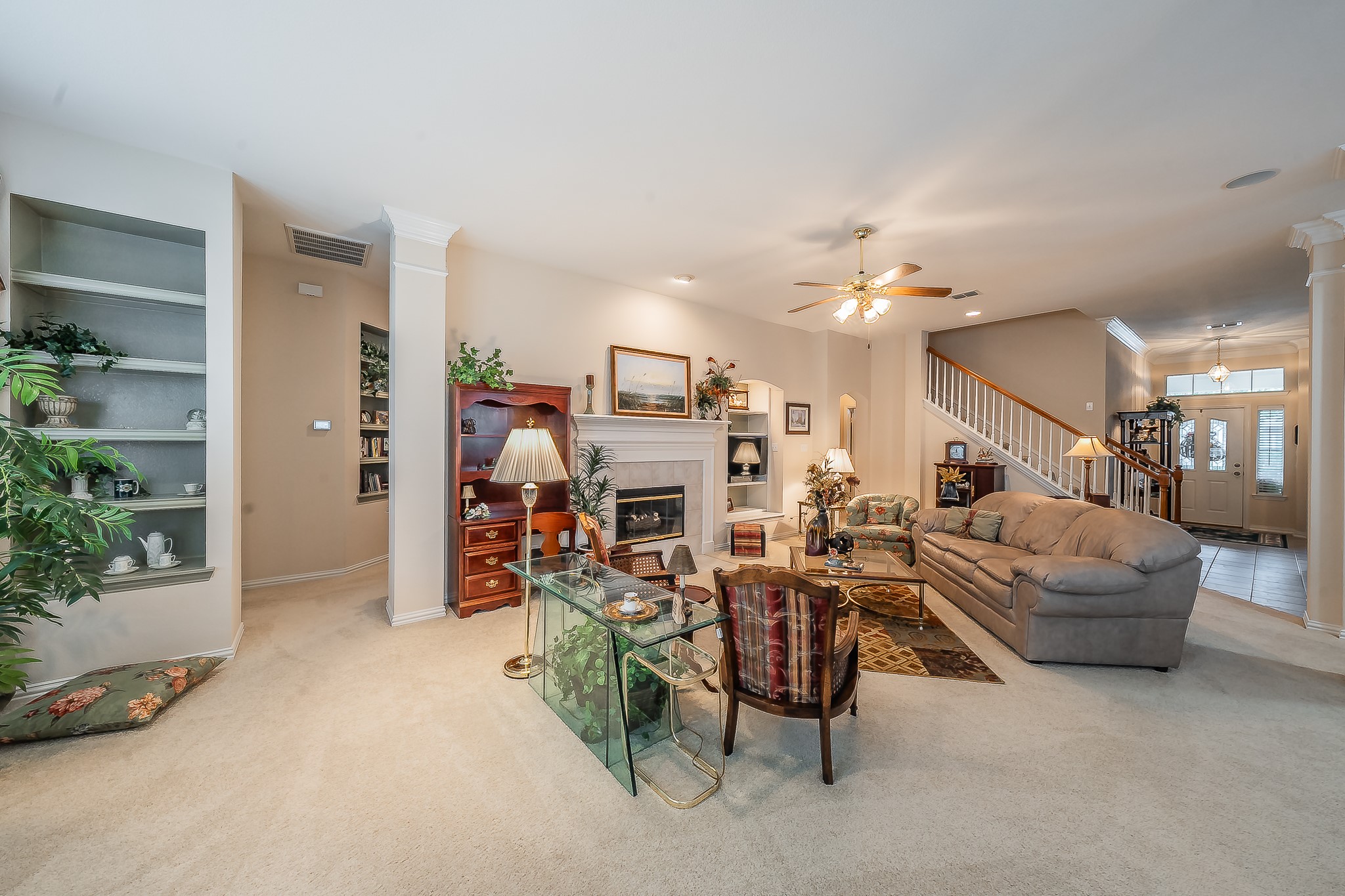 2404 Aramic Court