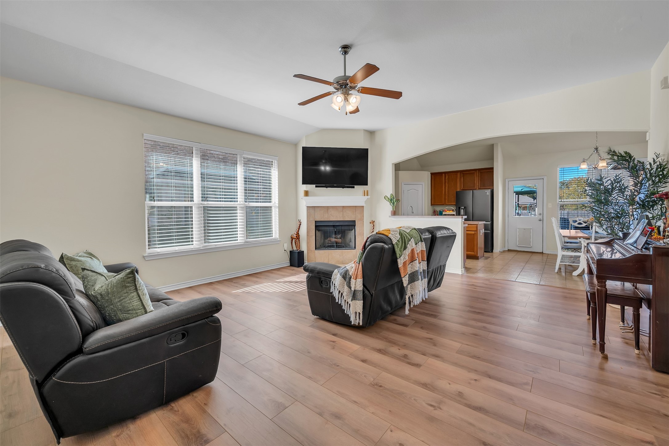 4328 Twinleaf Drive