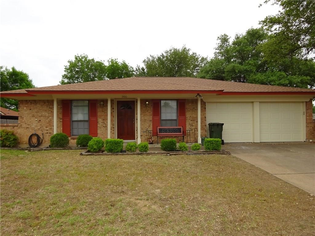 1900 Carla Avenue