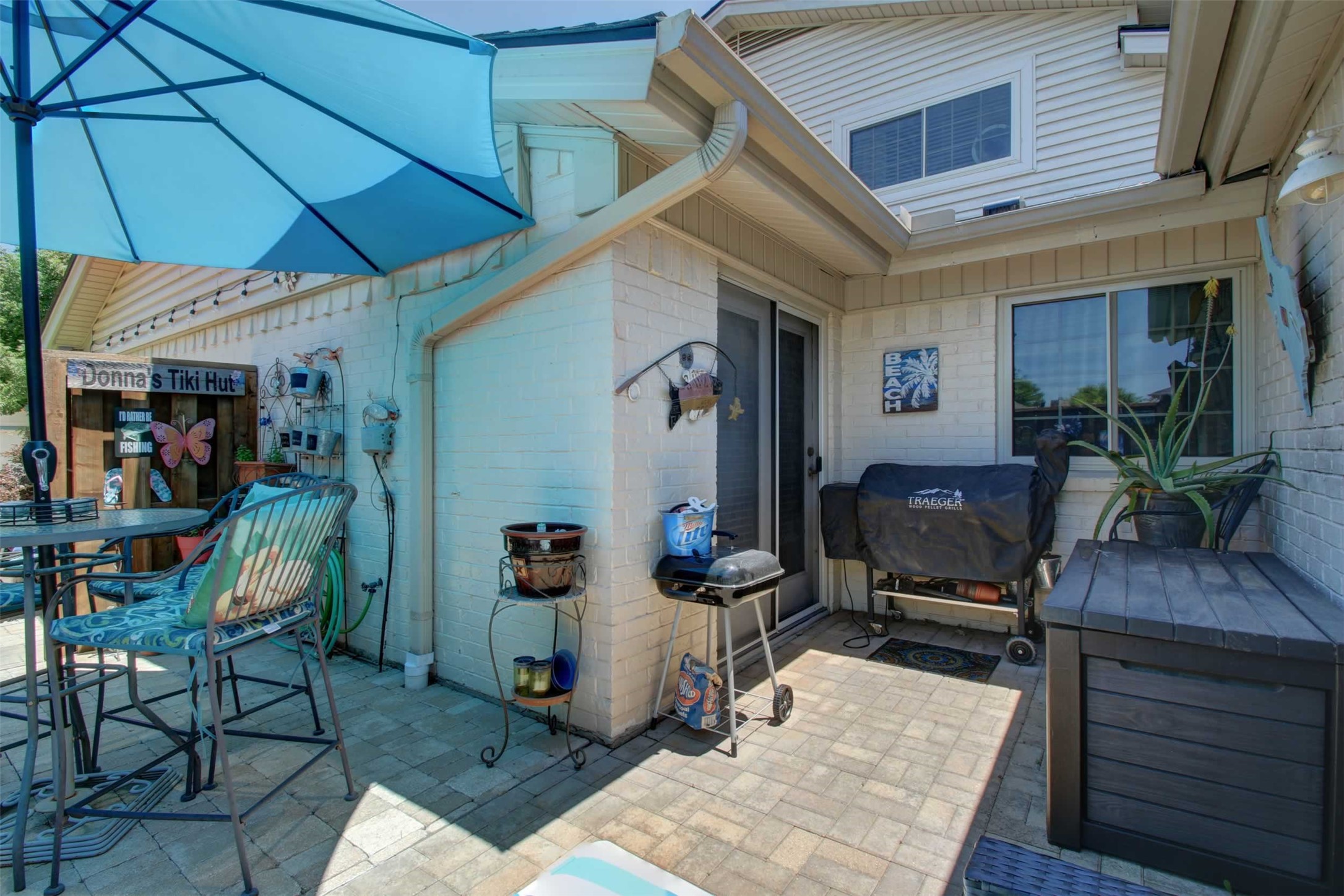 9504 Lea Shore Street