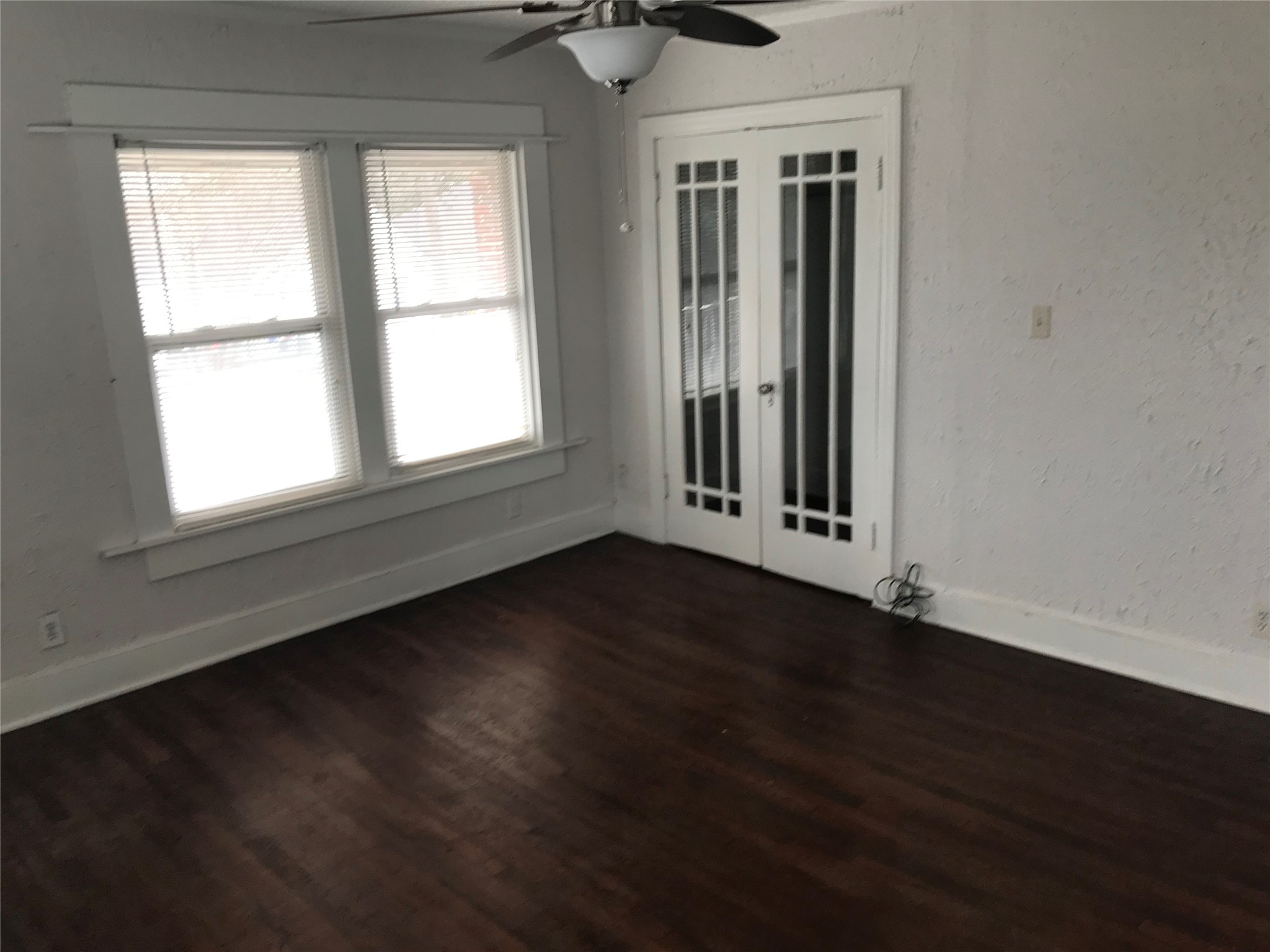 813 W 8th Street 2