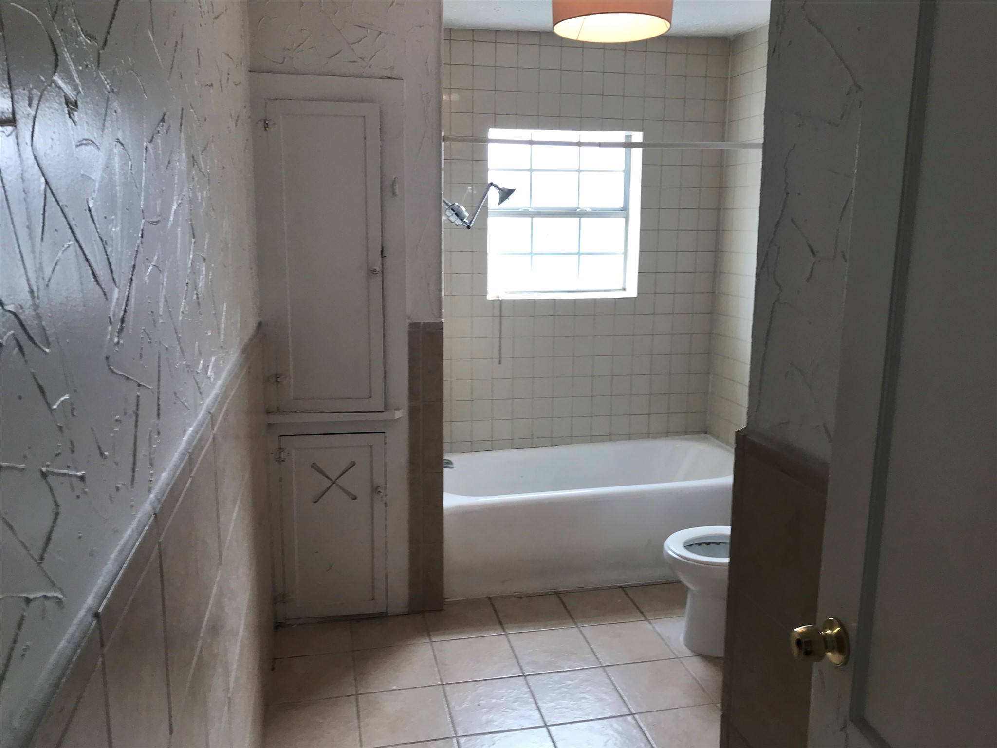 813 W 8th Street 2