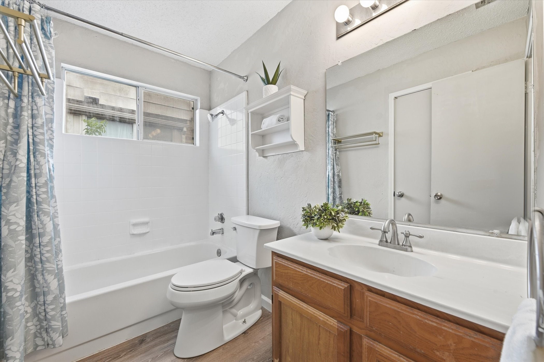 5312 Grand Mesa Drive