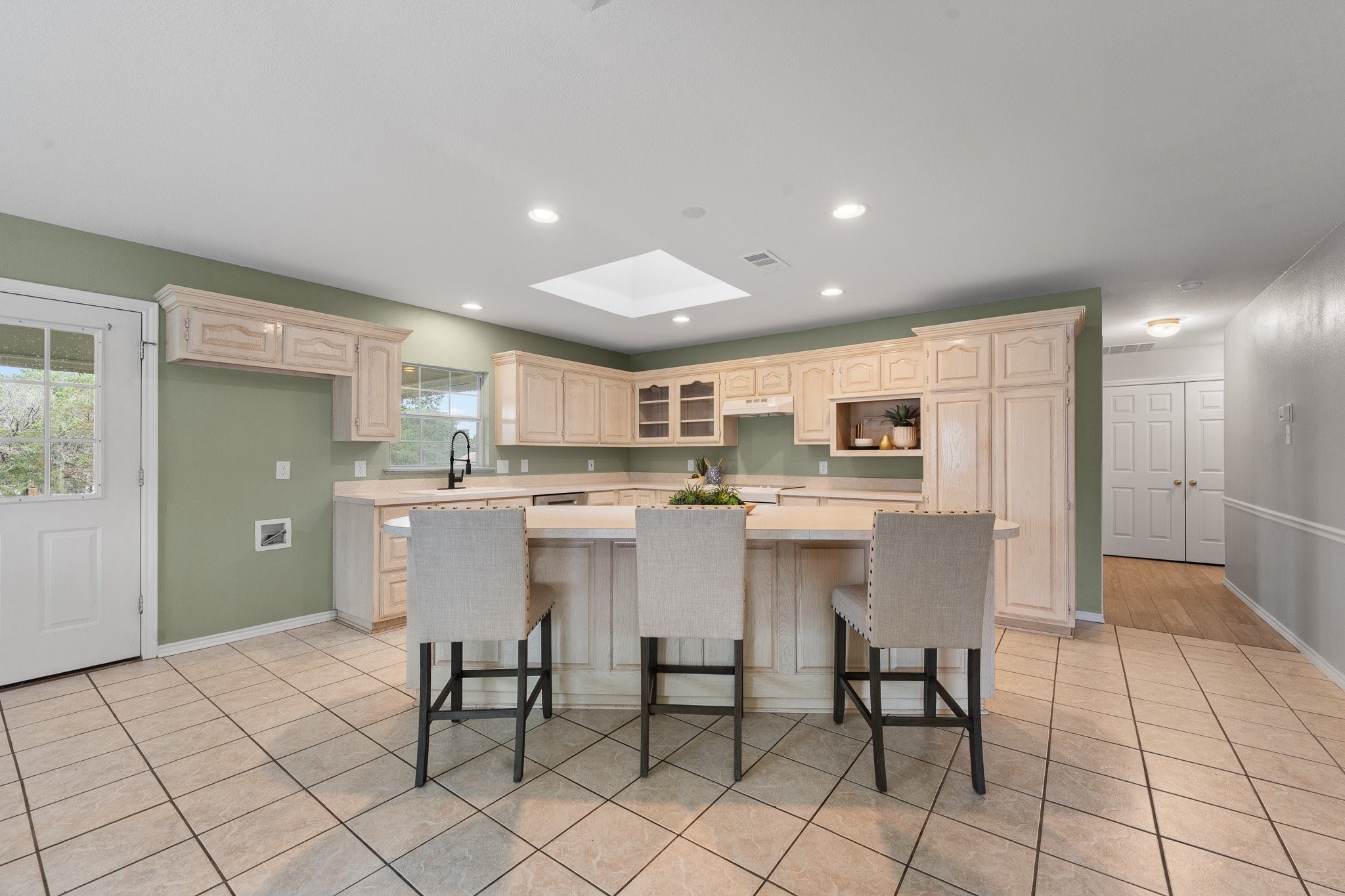 639 S Rough Creek Court