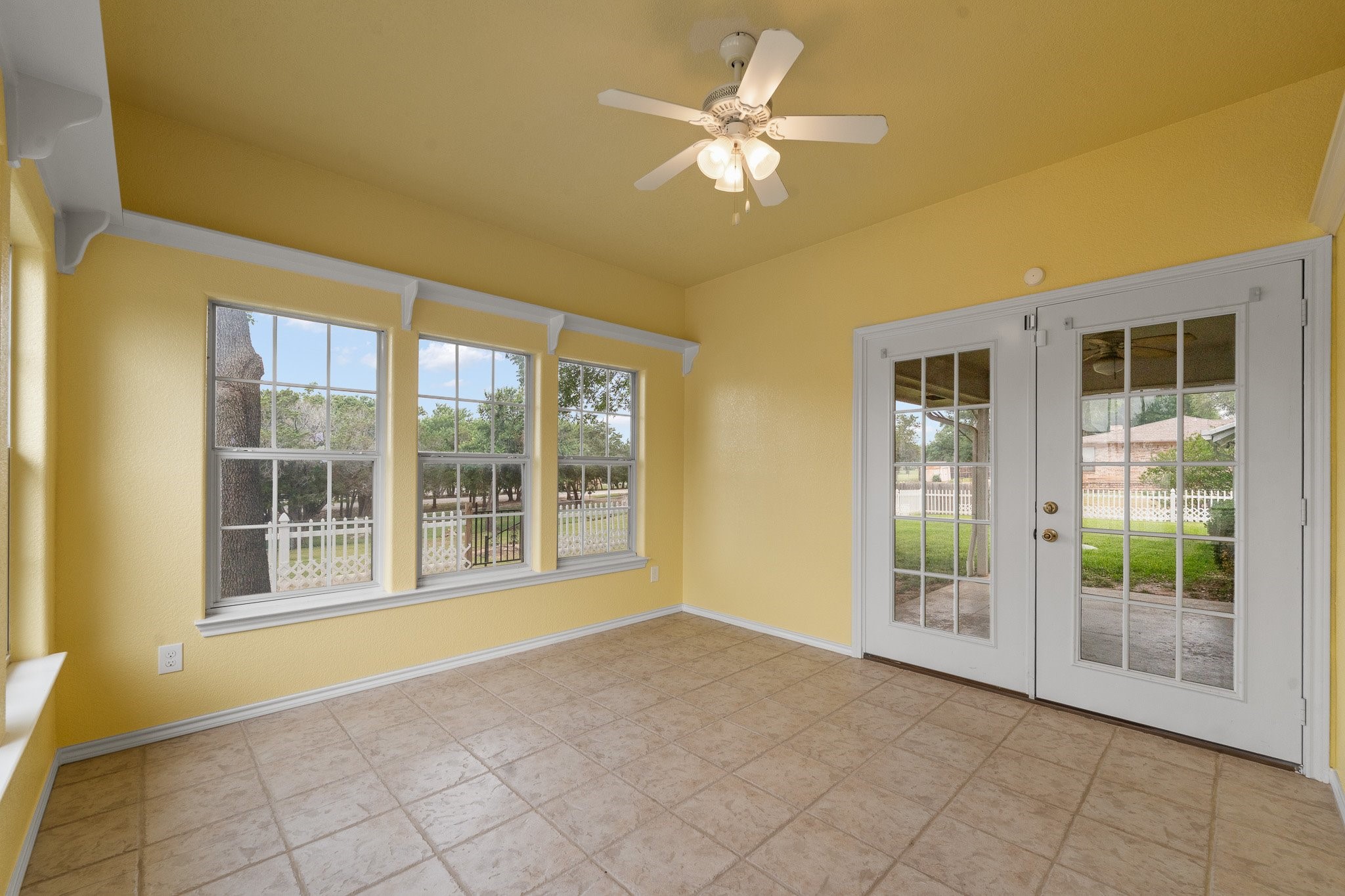 639 S Rough Creek Court
