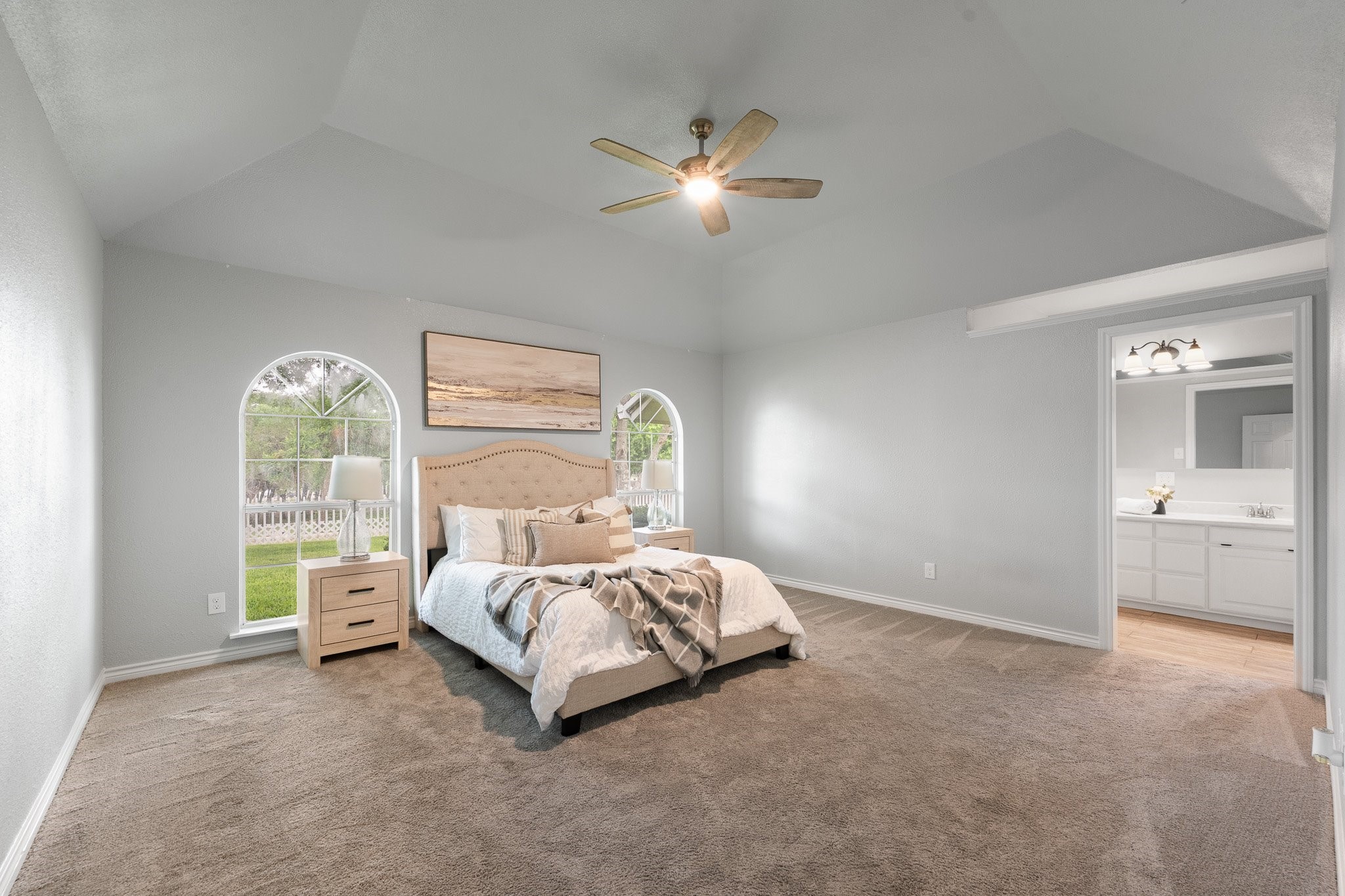 639 S Rough Creek Court