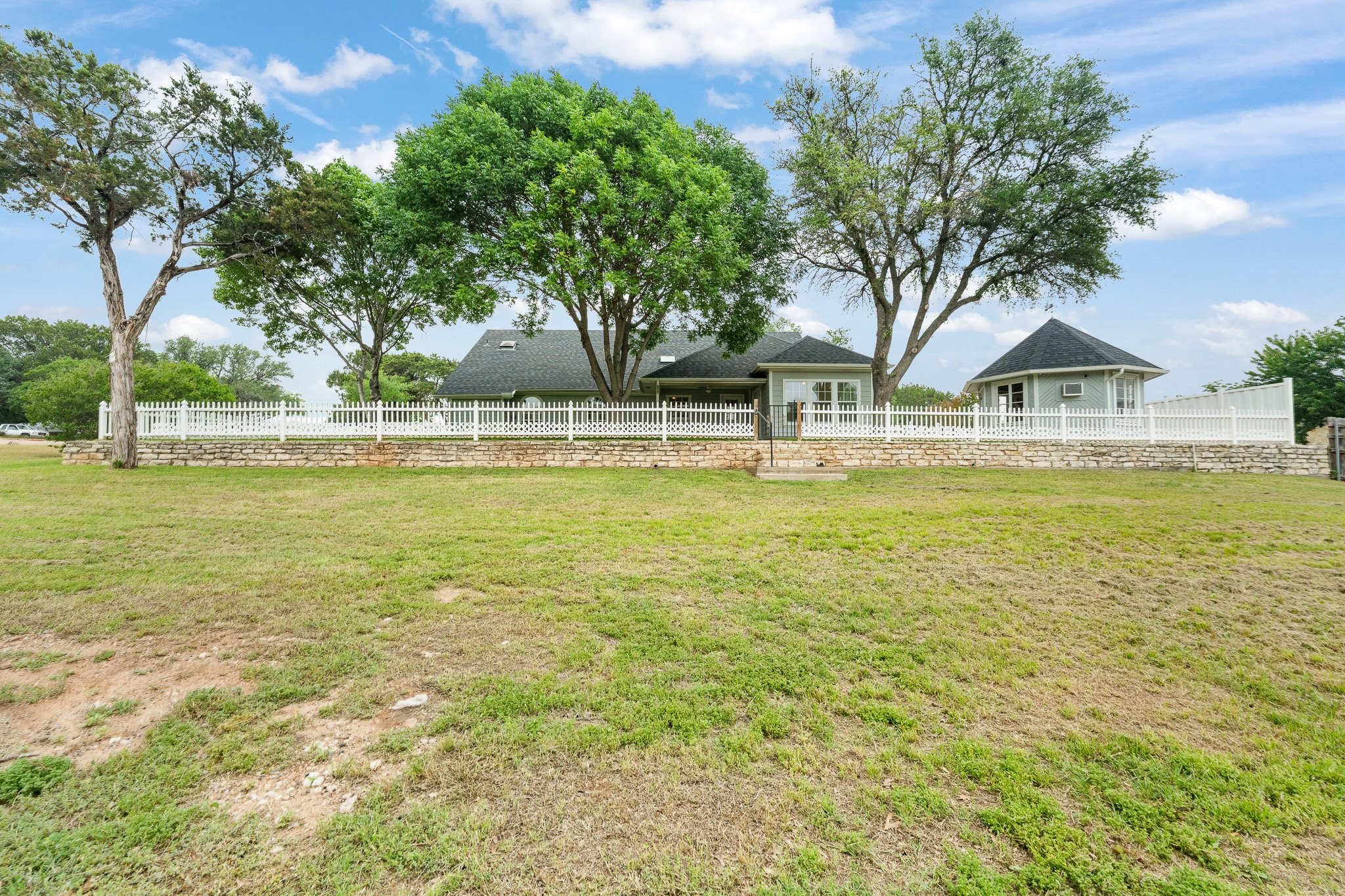 639 S Rough Creek Court