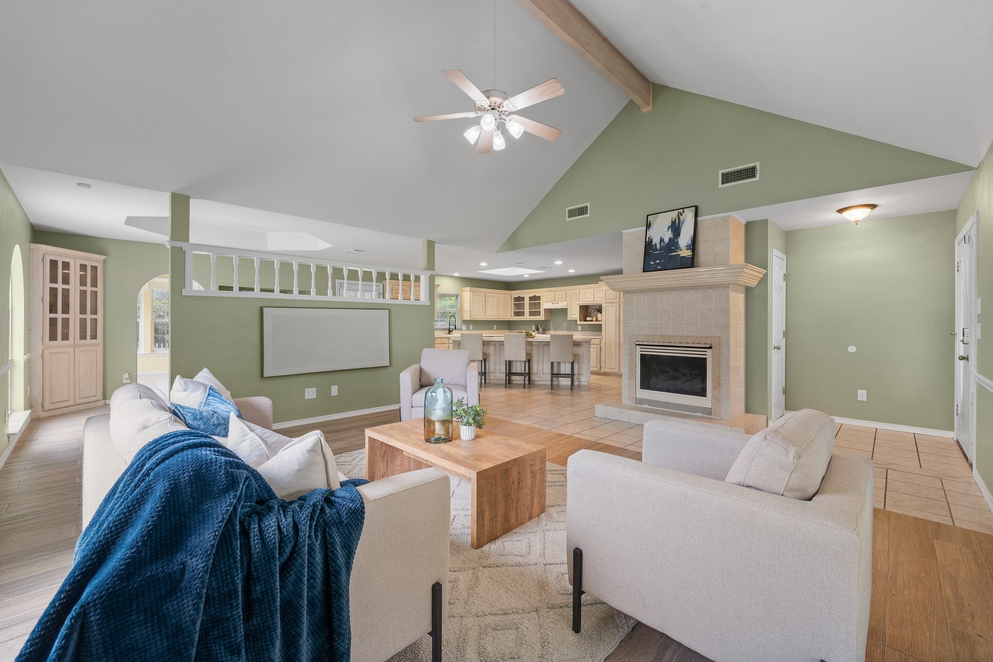 639 S Rough Creek Court