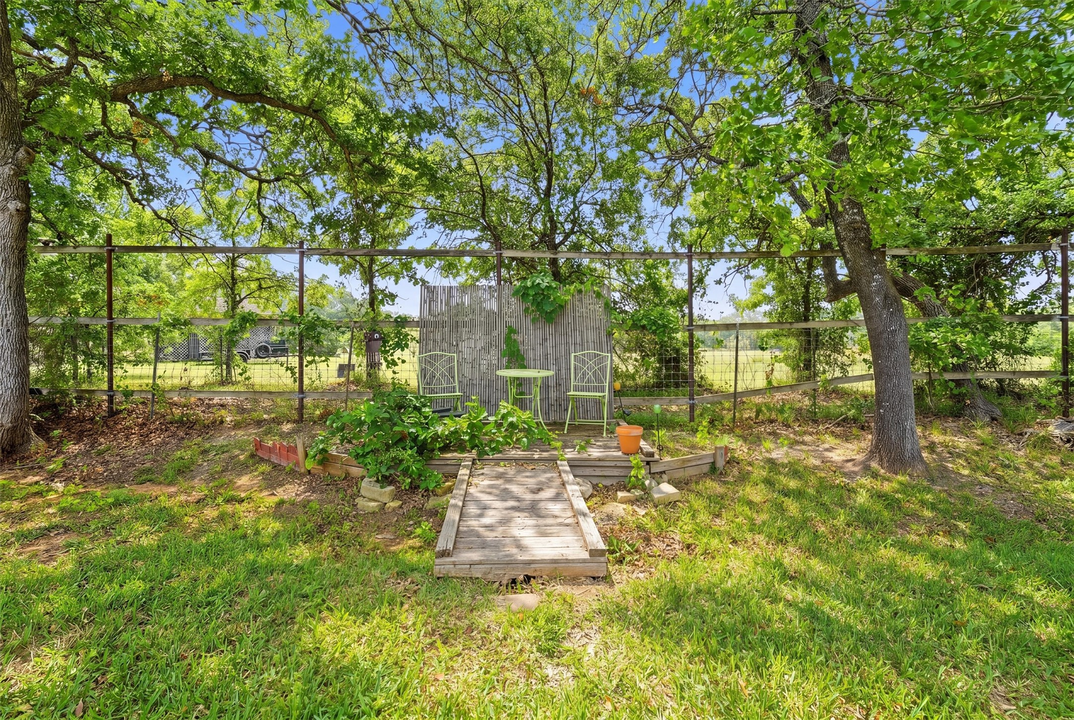 224 Hidden Creek Loop