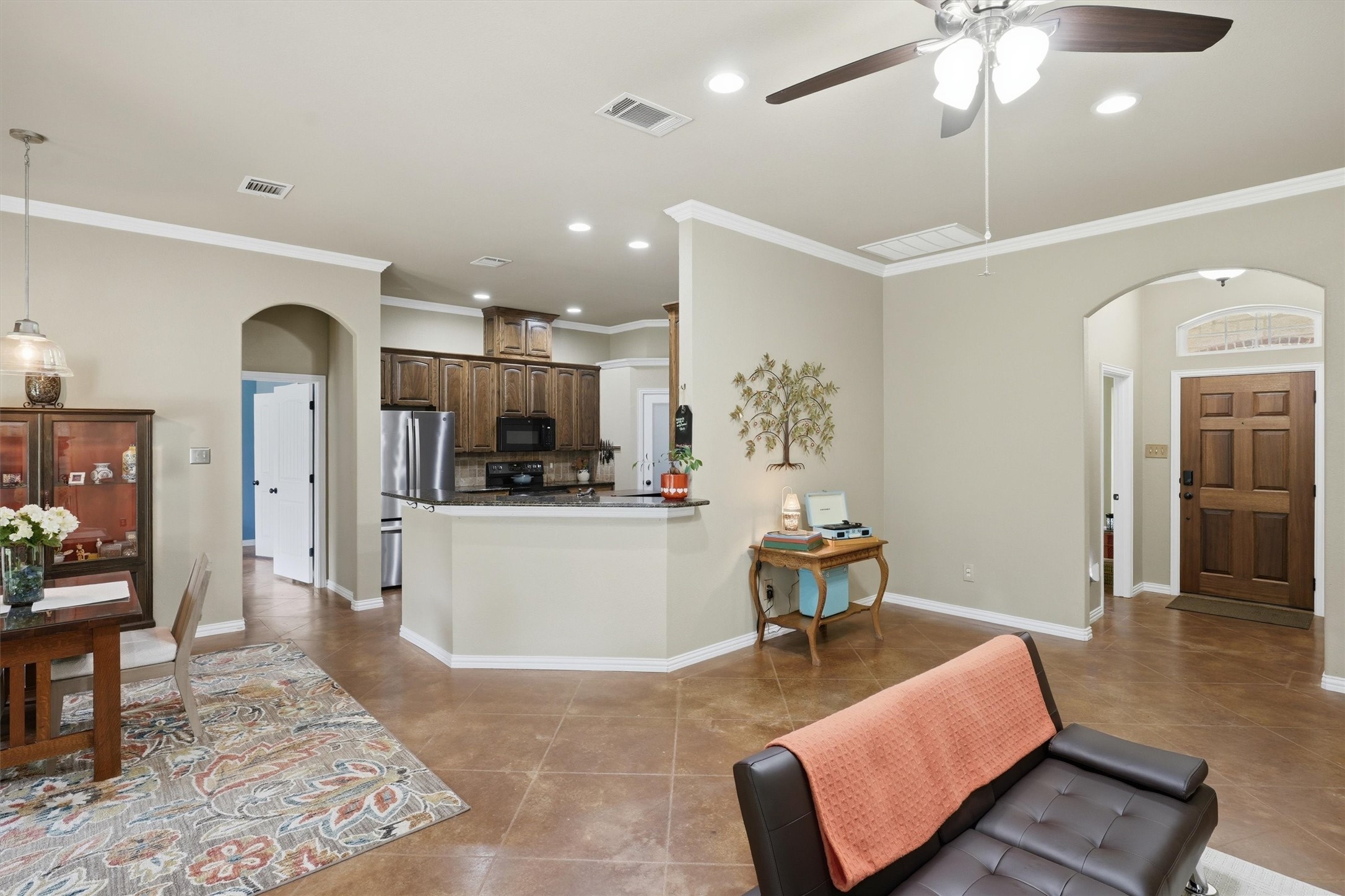 224 Hidden Creek Loop
