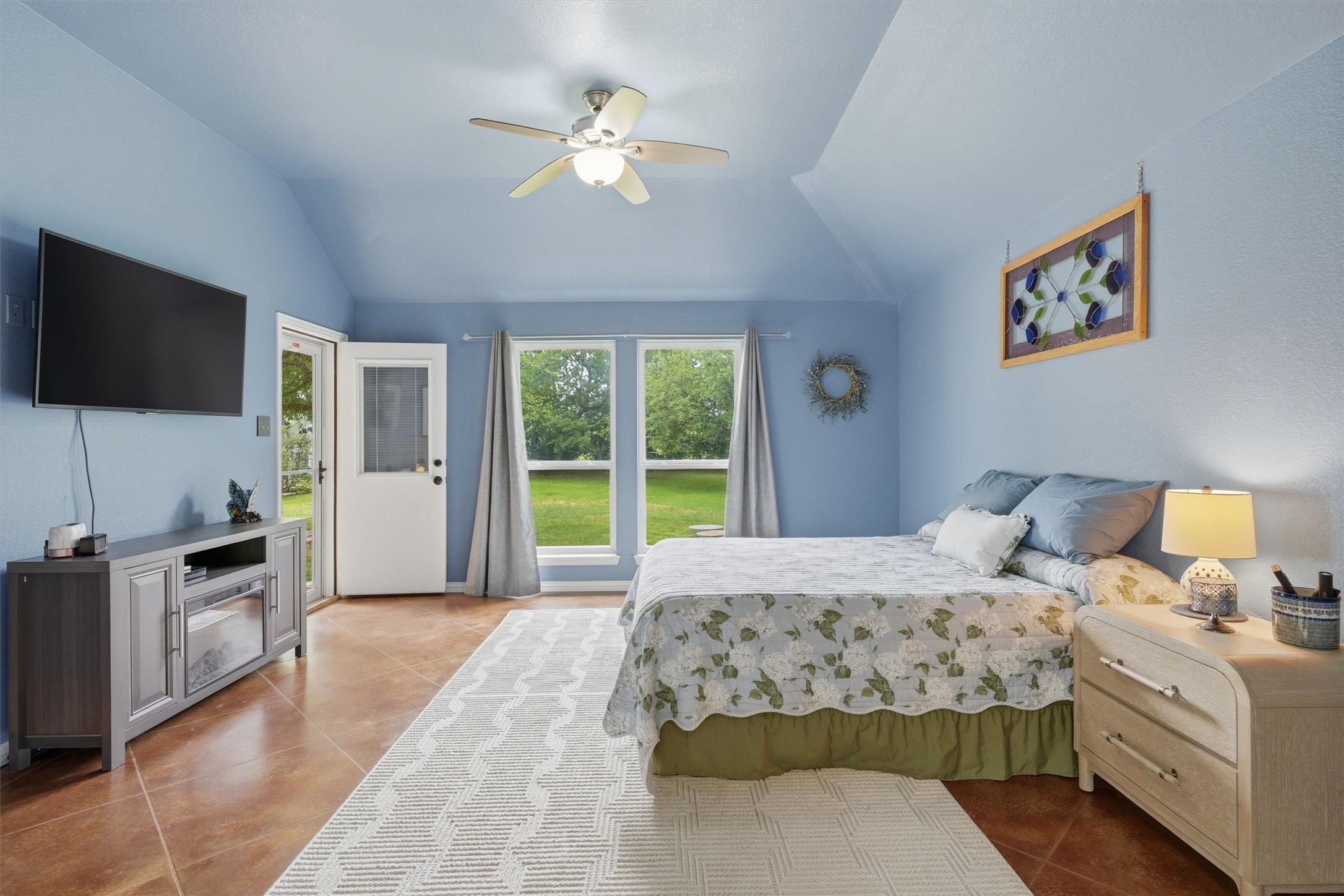224 Hidden Creek Loop