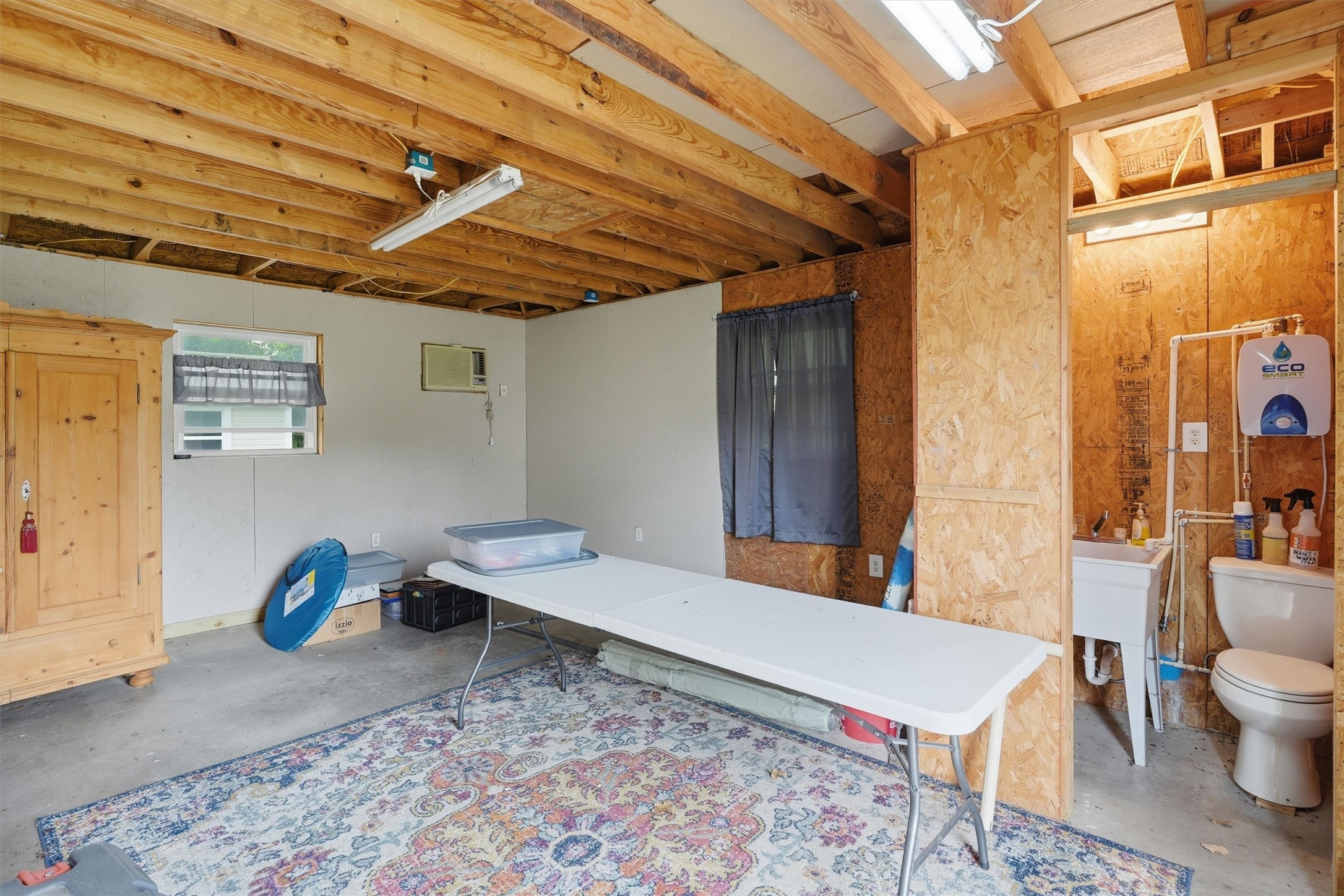 224 Hidden Creek Loop