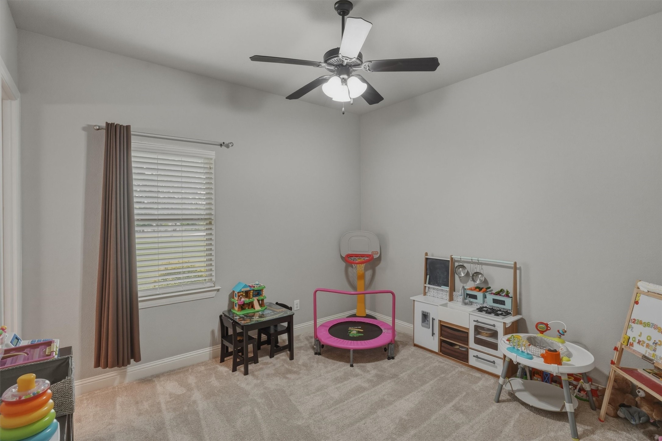 10512 Estancia Court