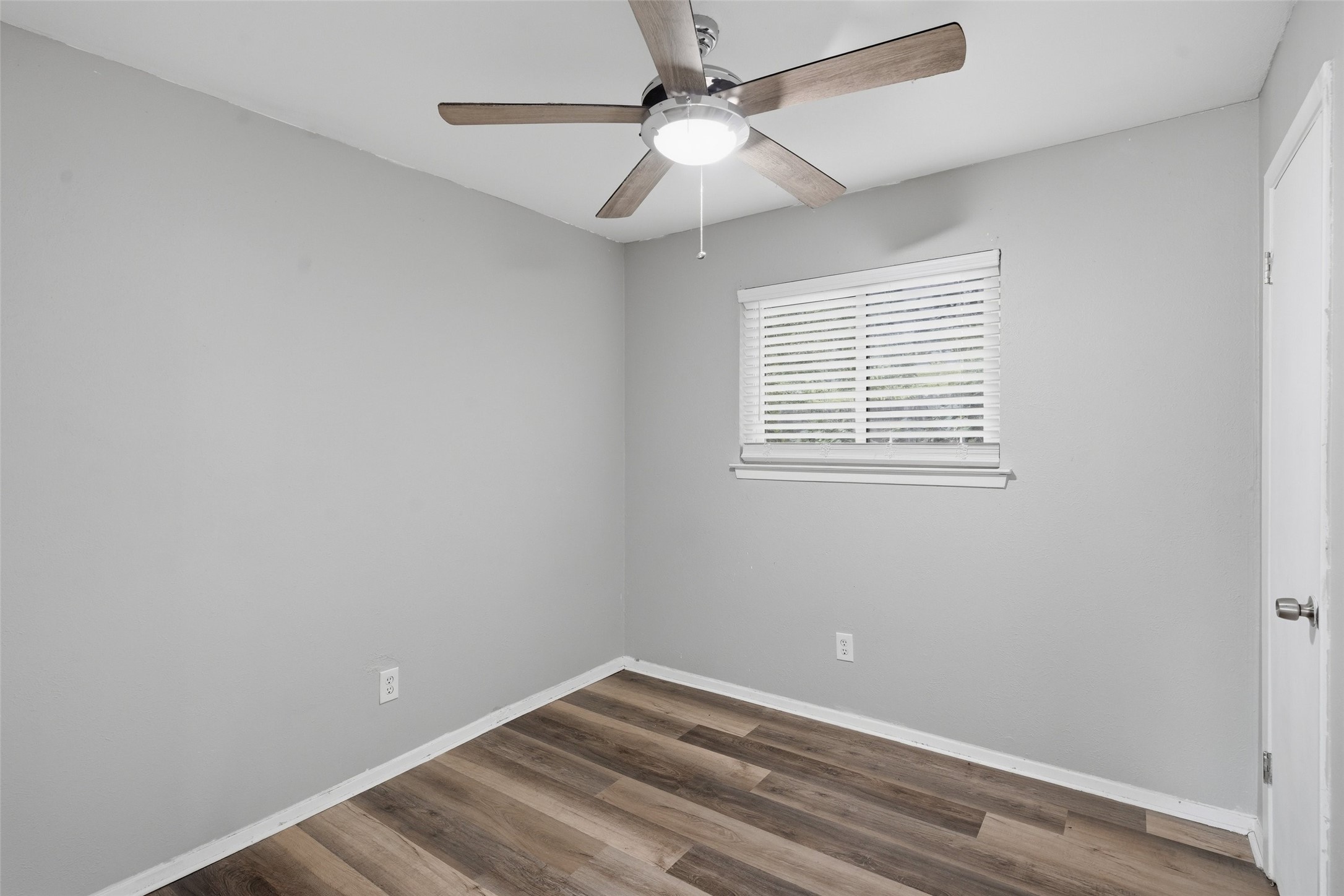 3004 Montclair Place