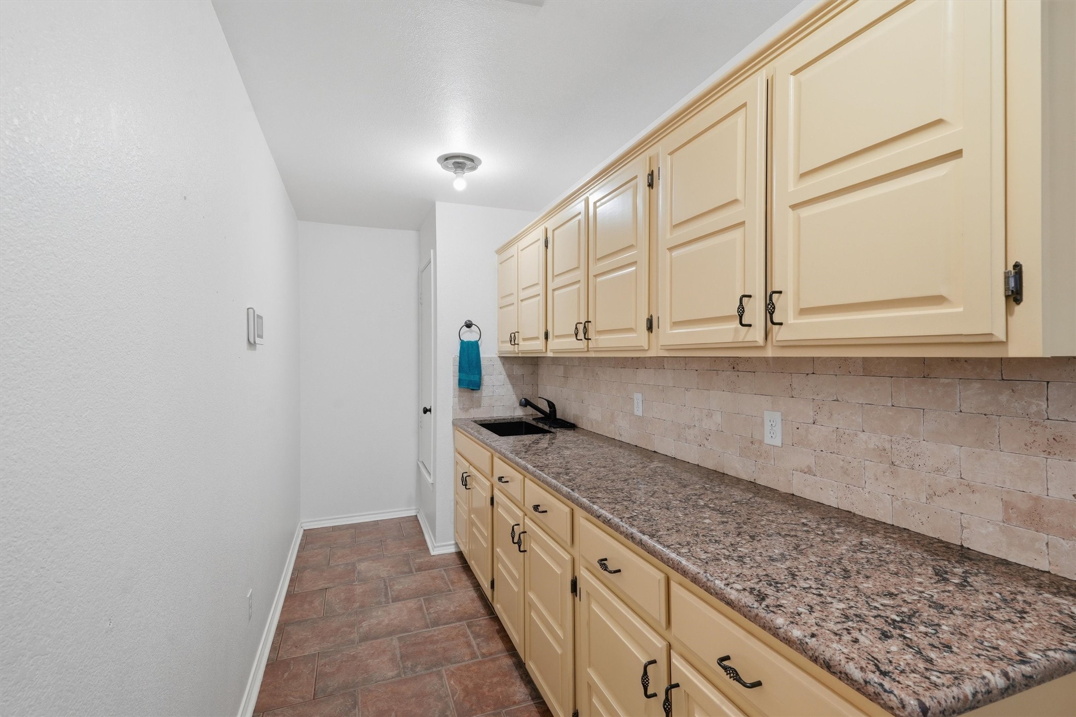 215 Morene Avenue