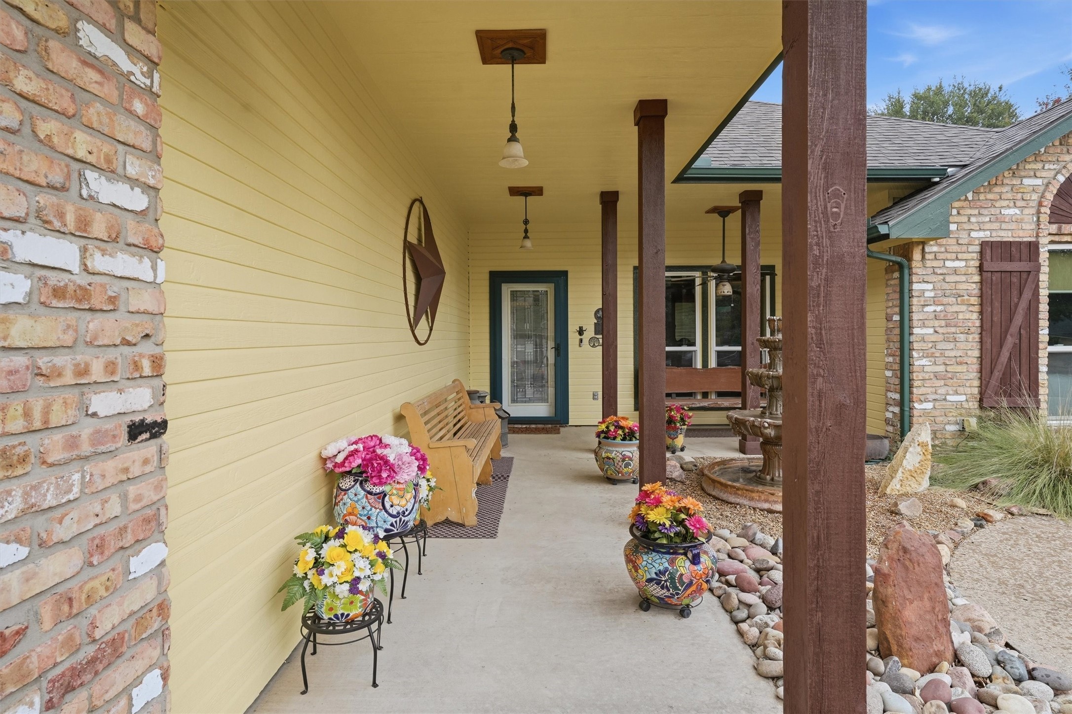 215 Morene Avenue