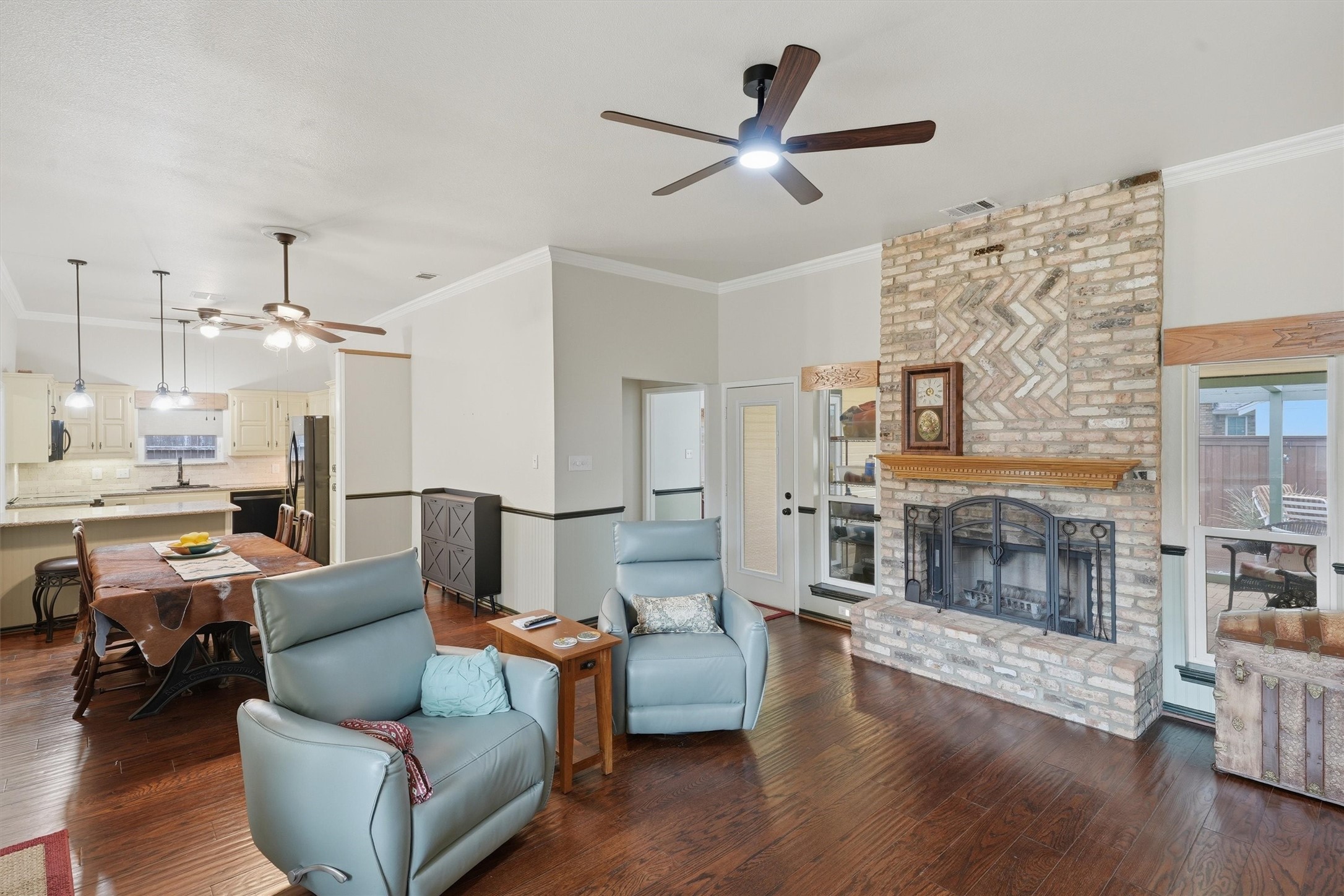 215 Morene Avenue
