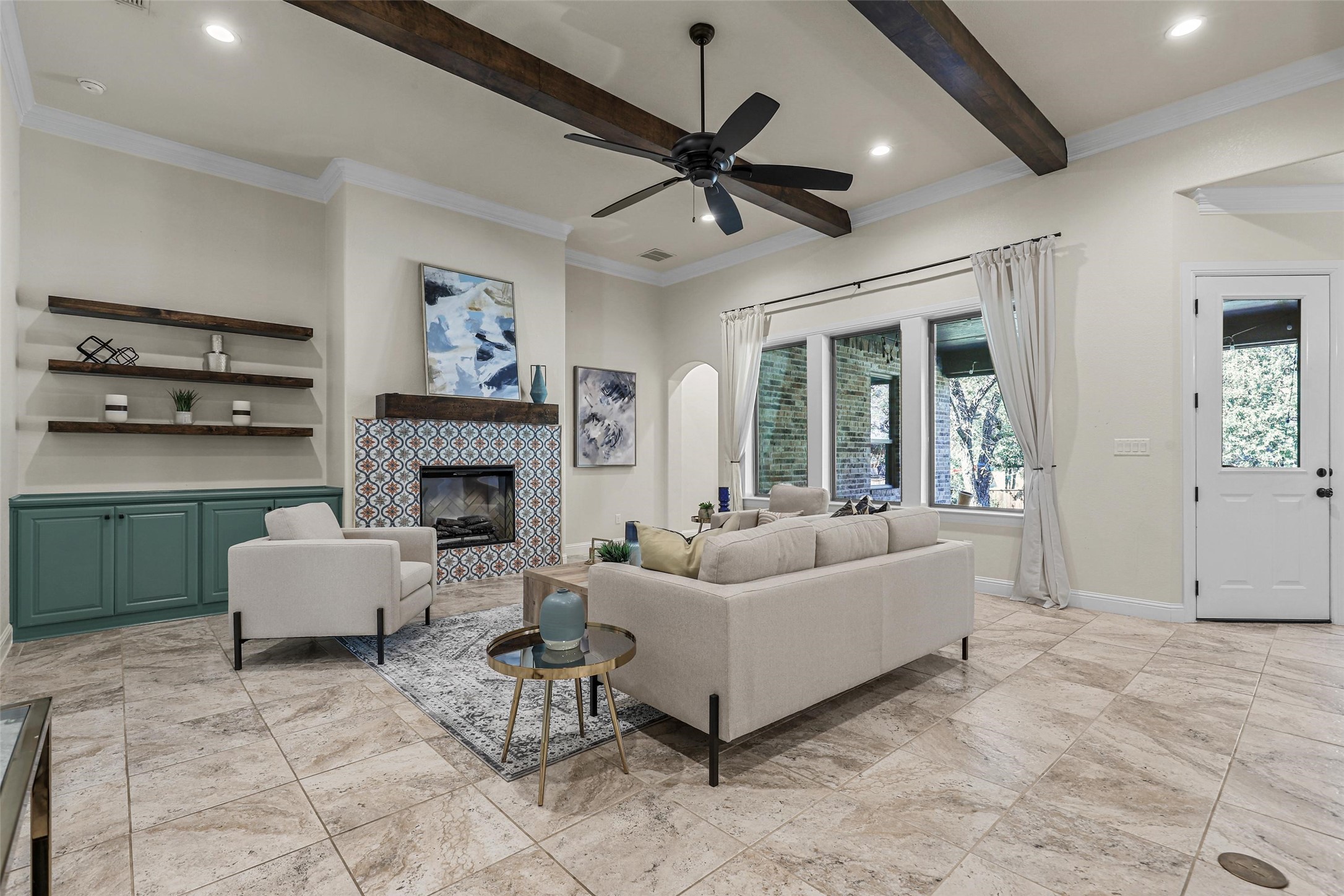 6222 Prospect Hill Drive