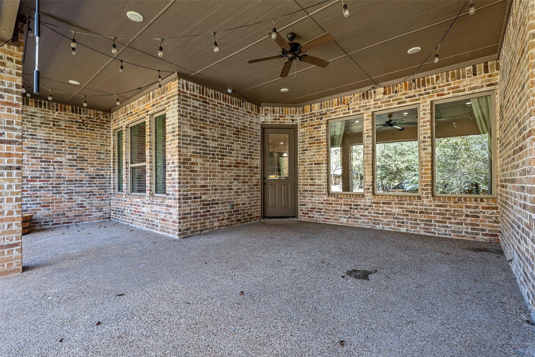 6222 Prospect Hill Drive