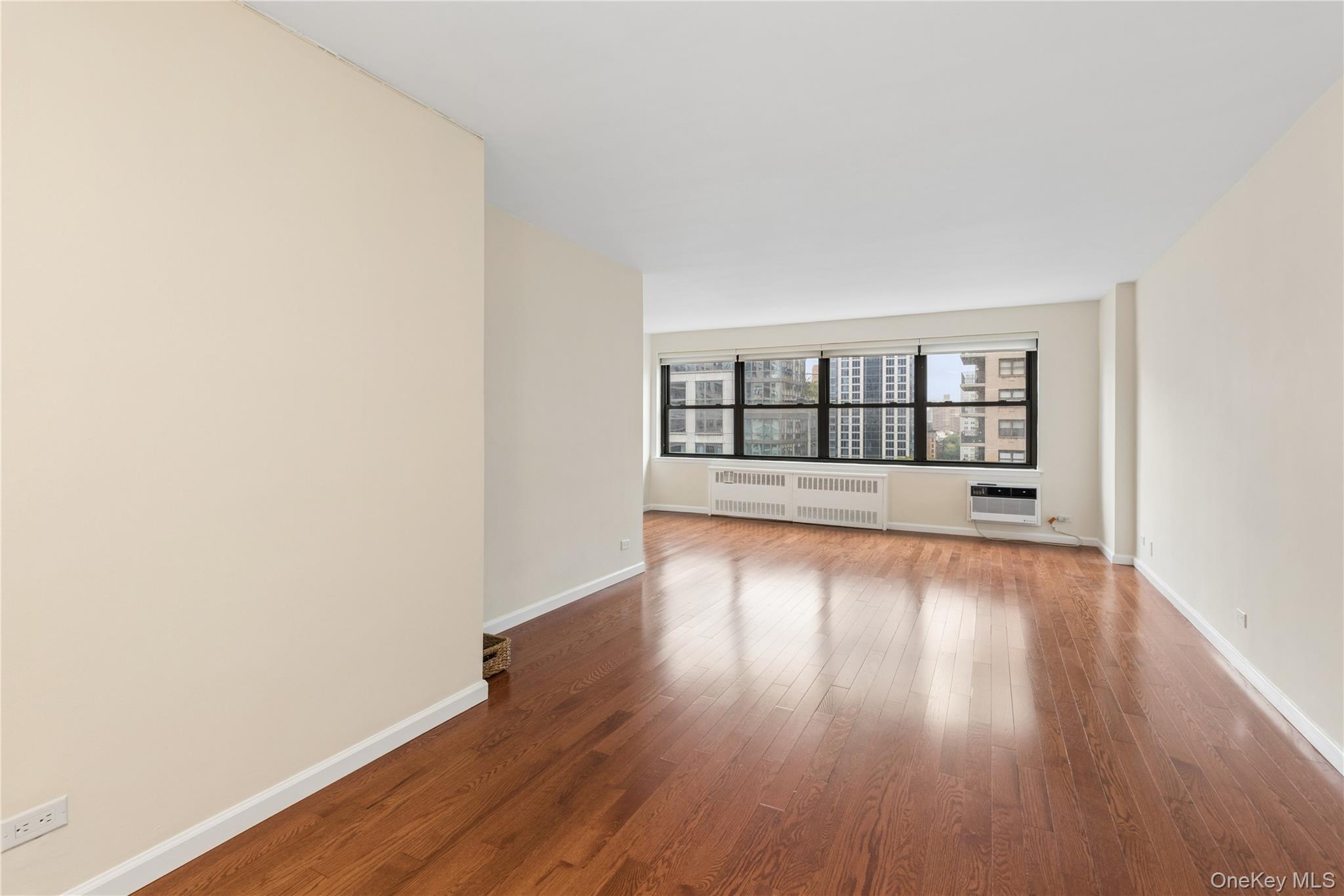 185 W End Avenue Unit: 15E