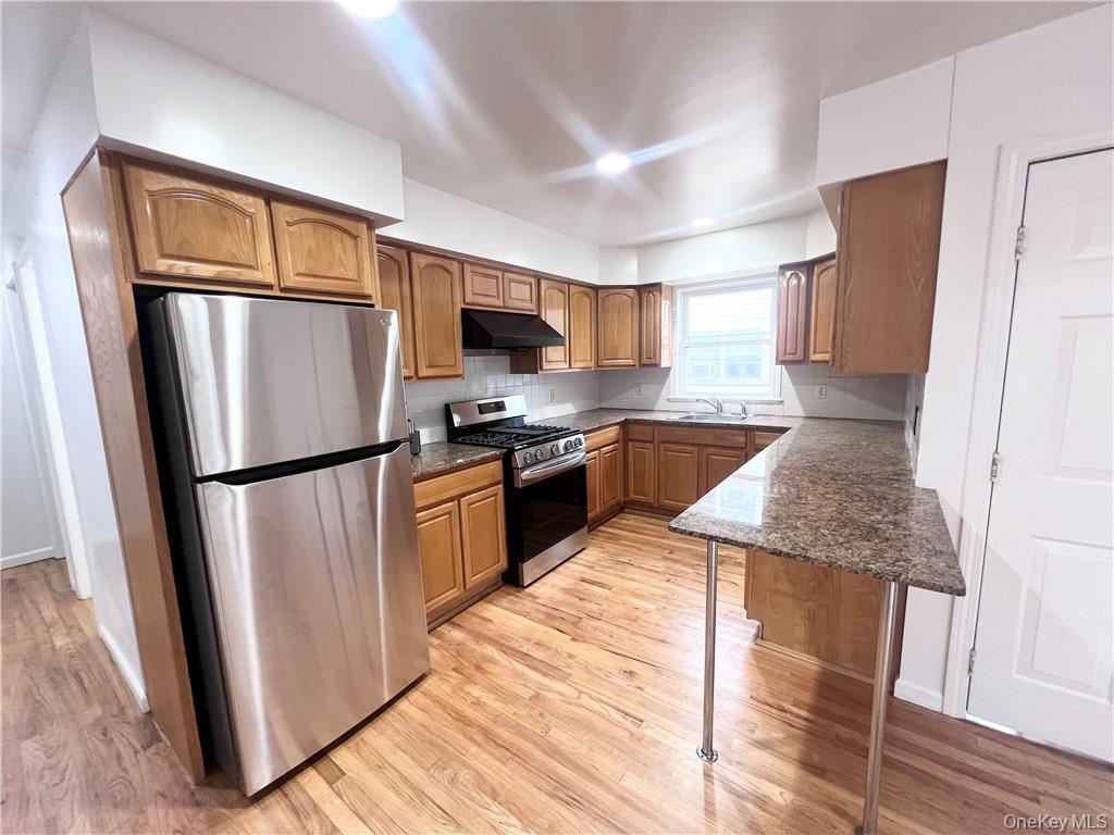 61 Ashland Avenue Unit: 1FL