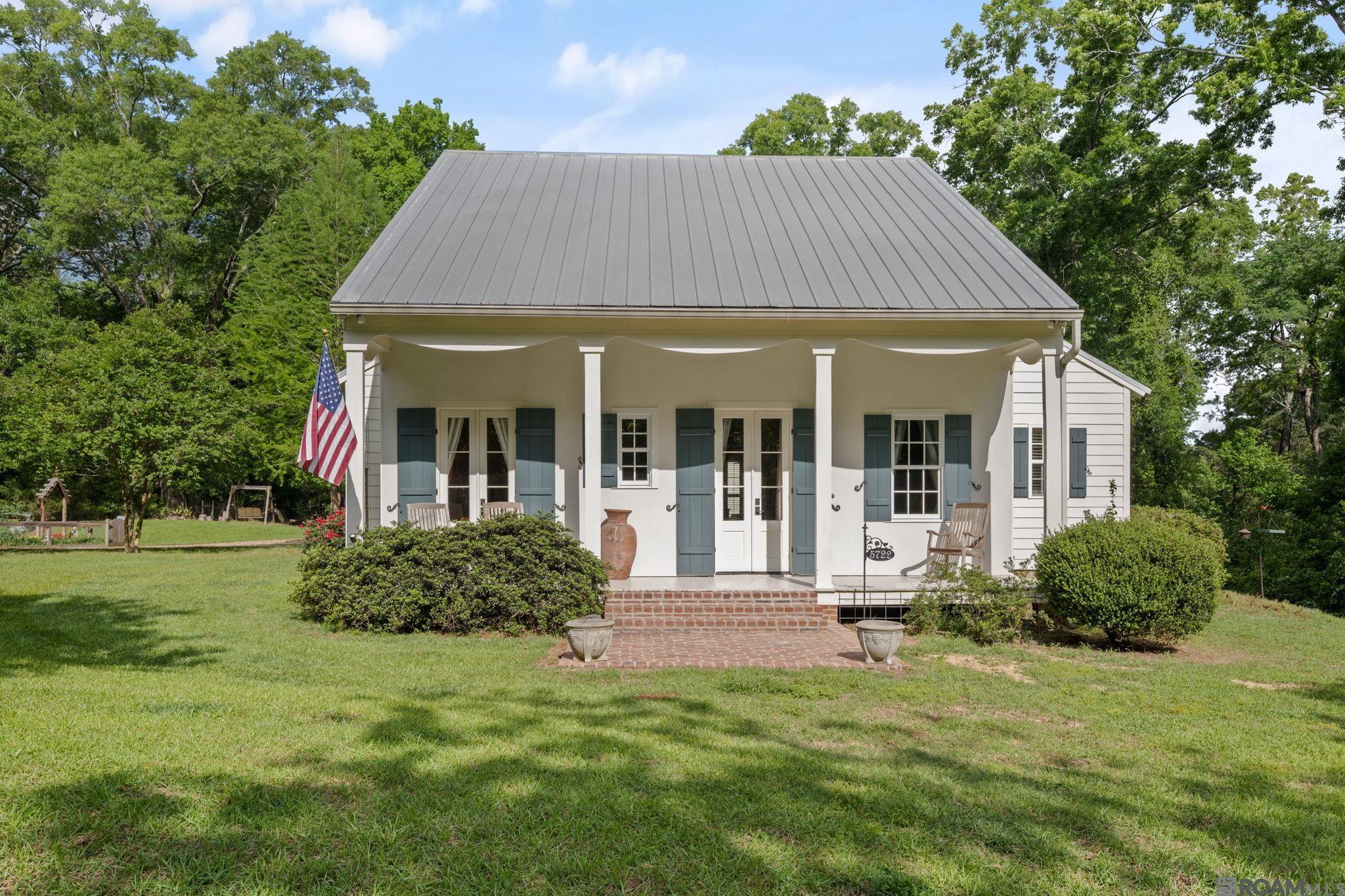 5722 Highland Rd