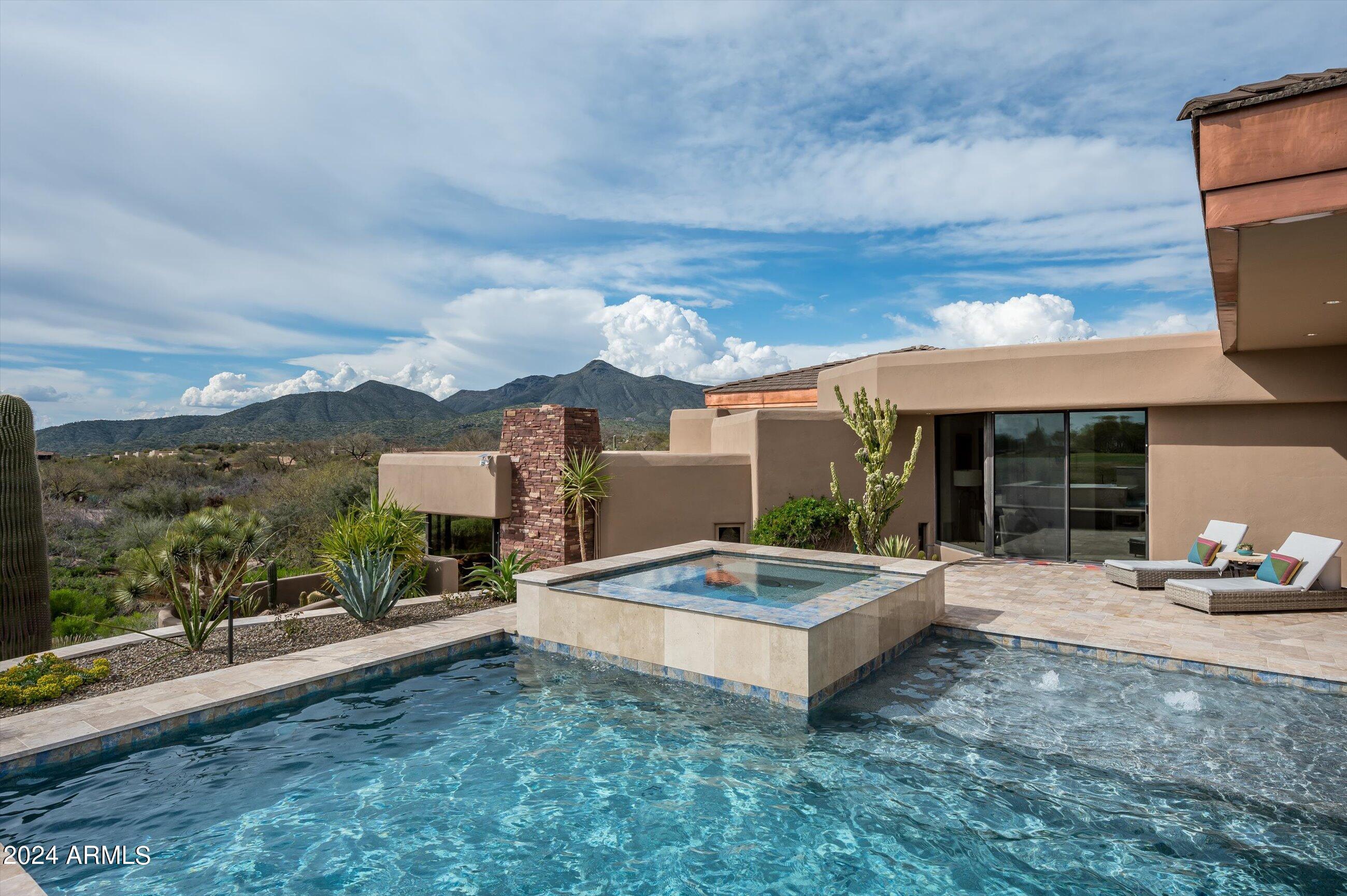 10189 E VENADO Trail