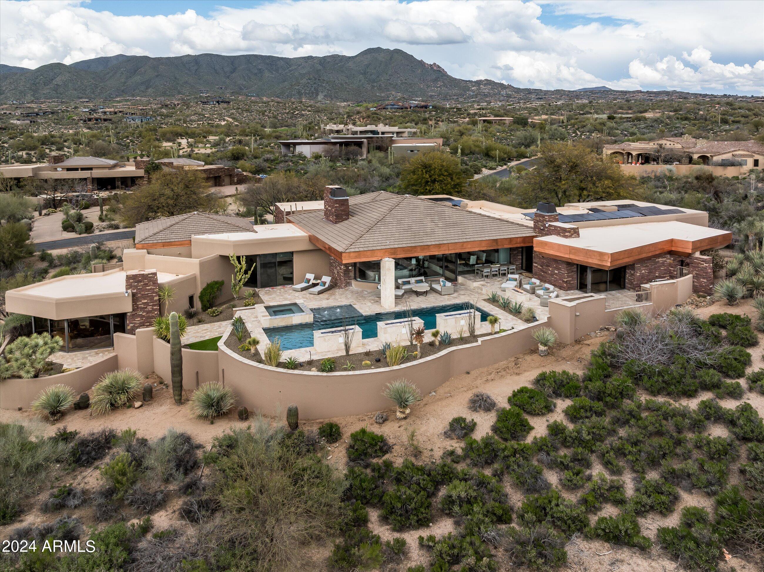 10189 E VENADO Trail