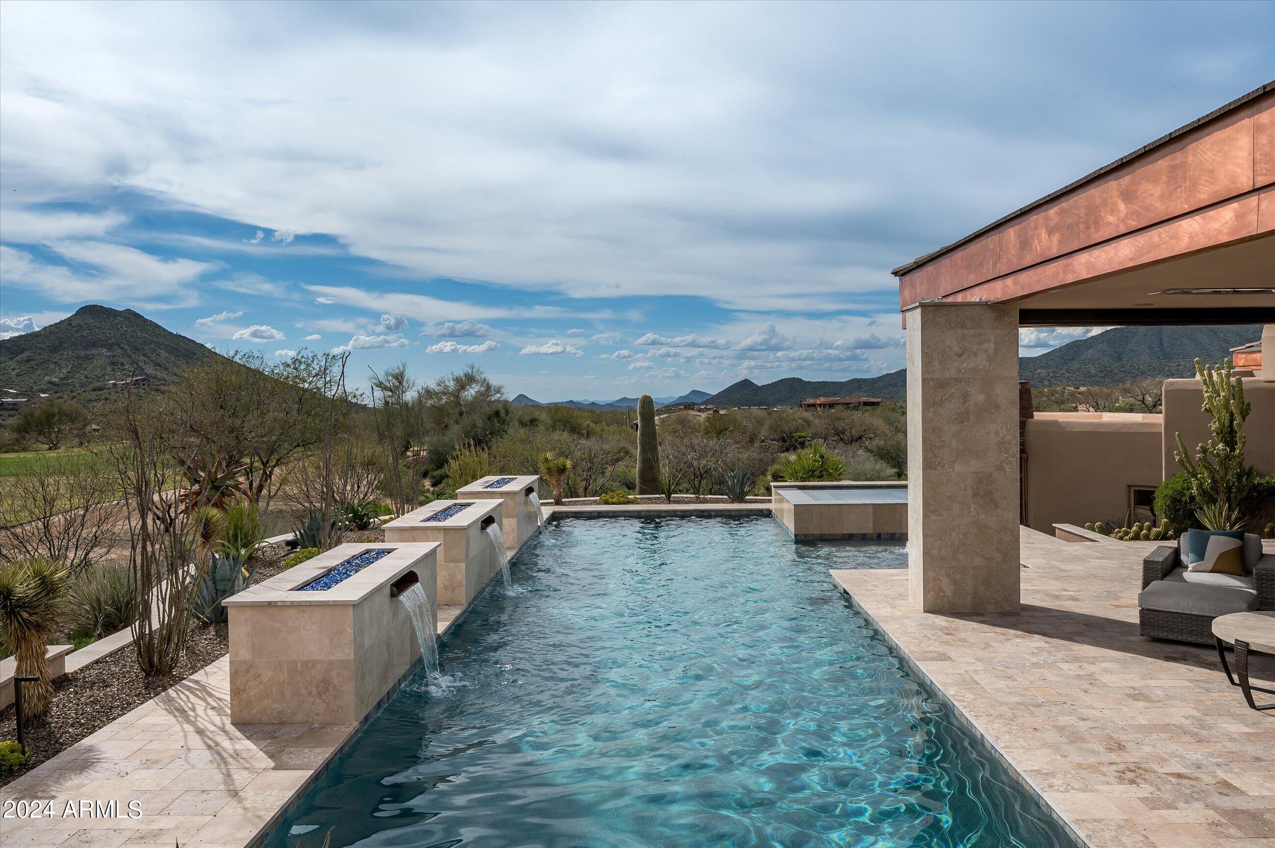 10189 E VENADO Trail