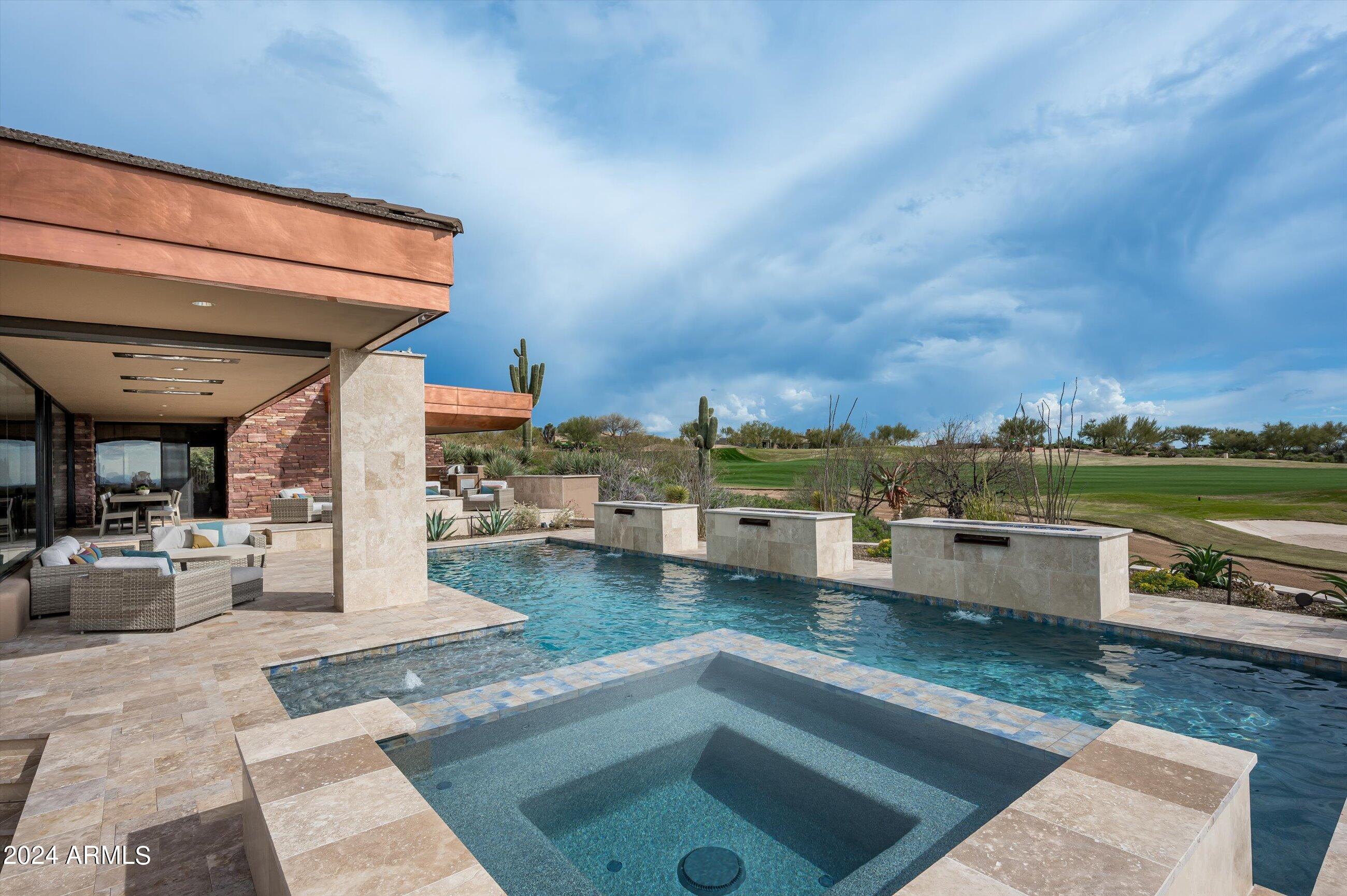 10189 E VENADO Trail