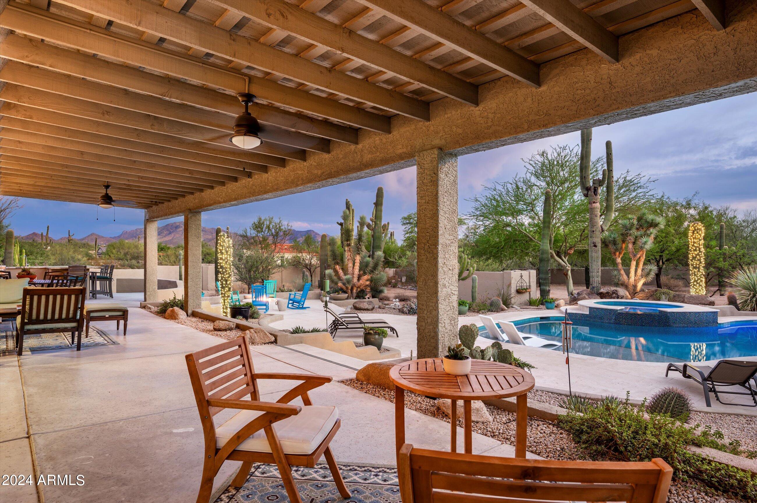 8667 E LARIAT Lane