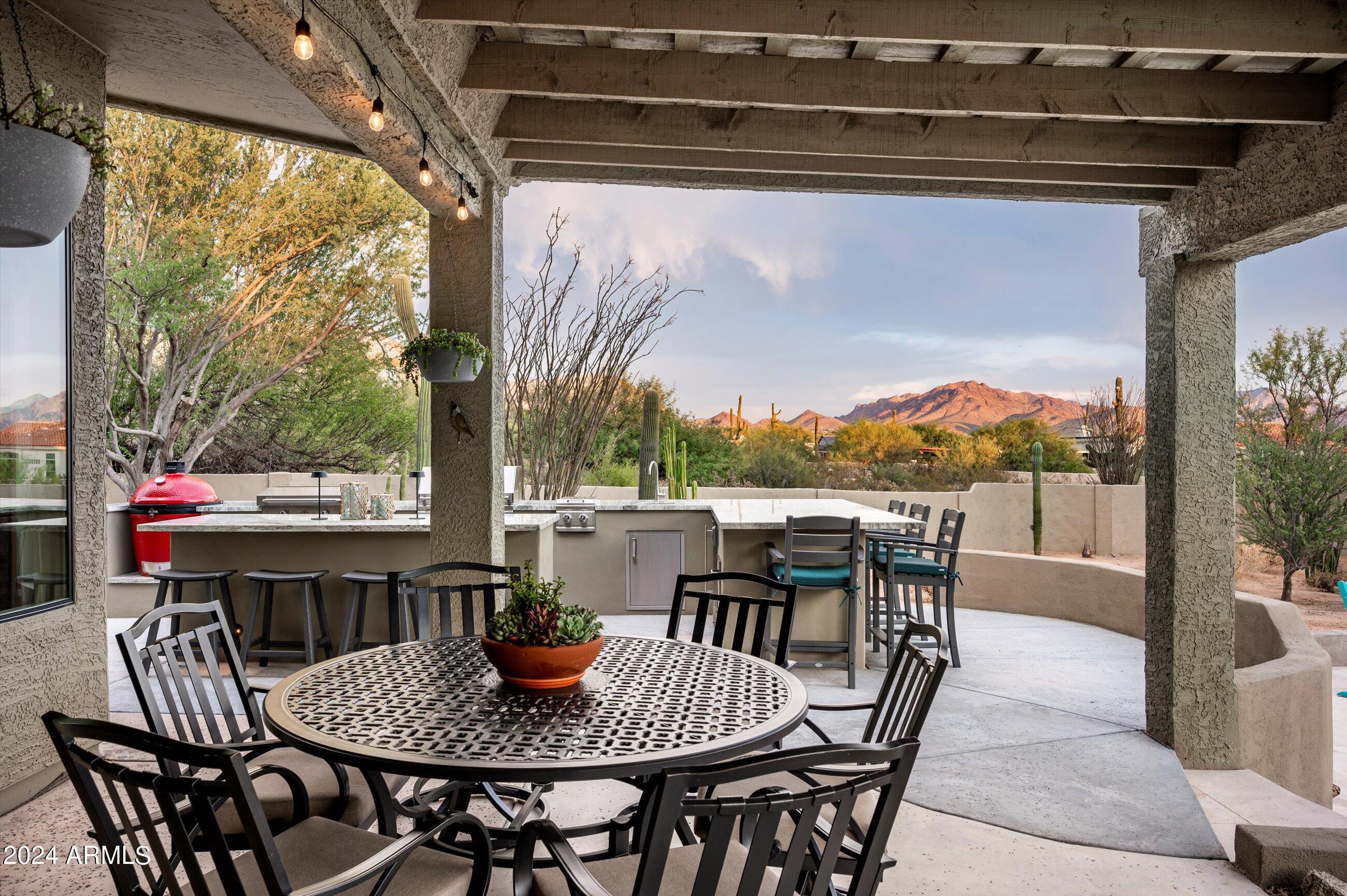 8667 E LARIAT Lane