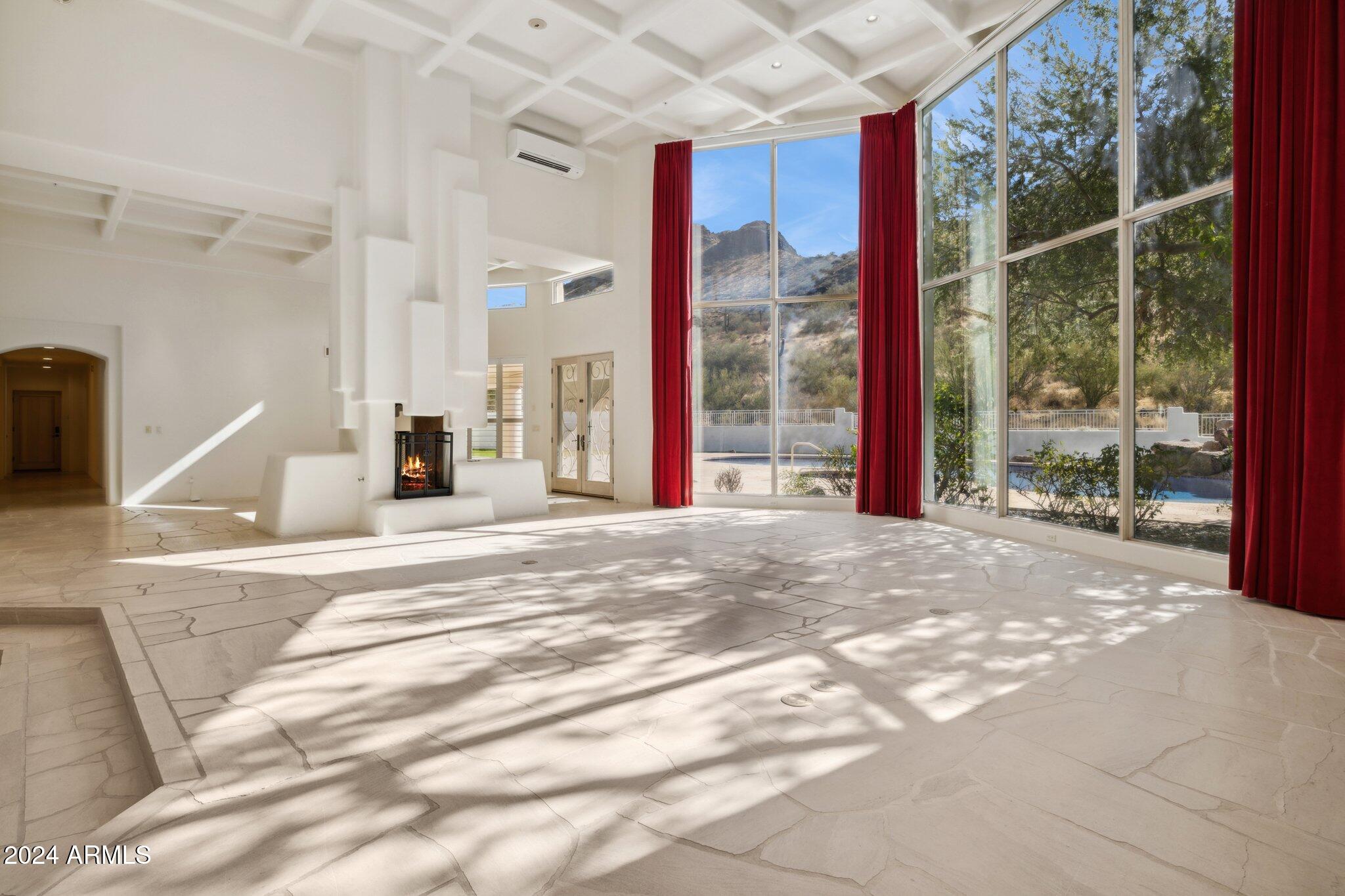 10225 E FOOTHILLS Drive