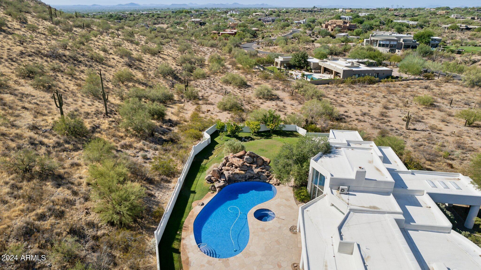 10225 E FOOTHILLS Drive