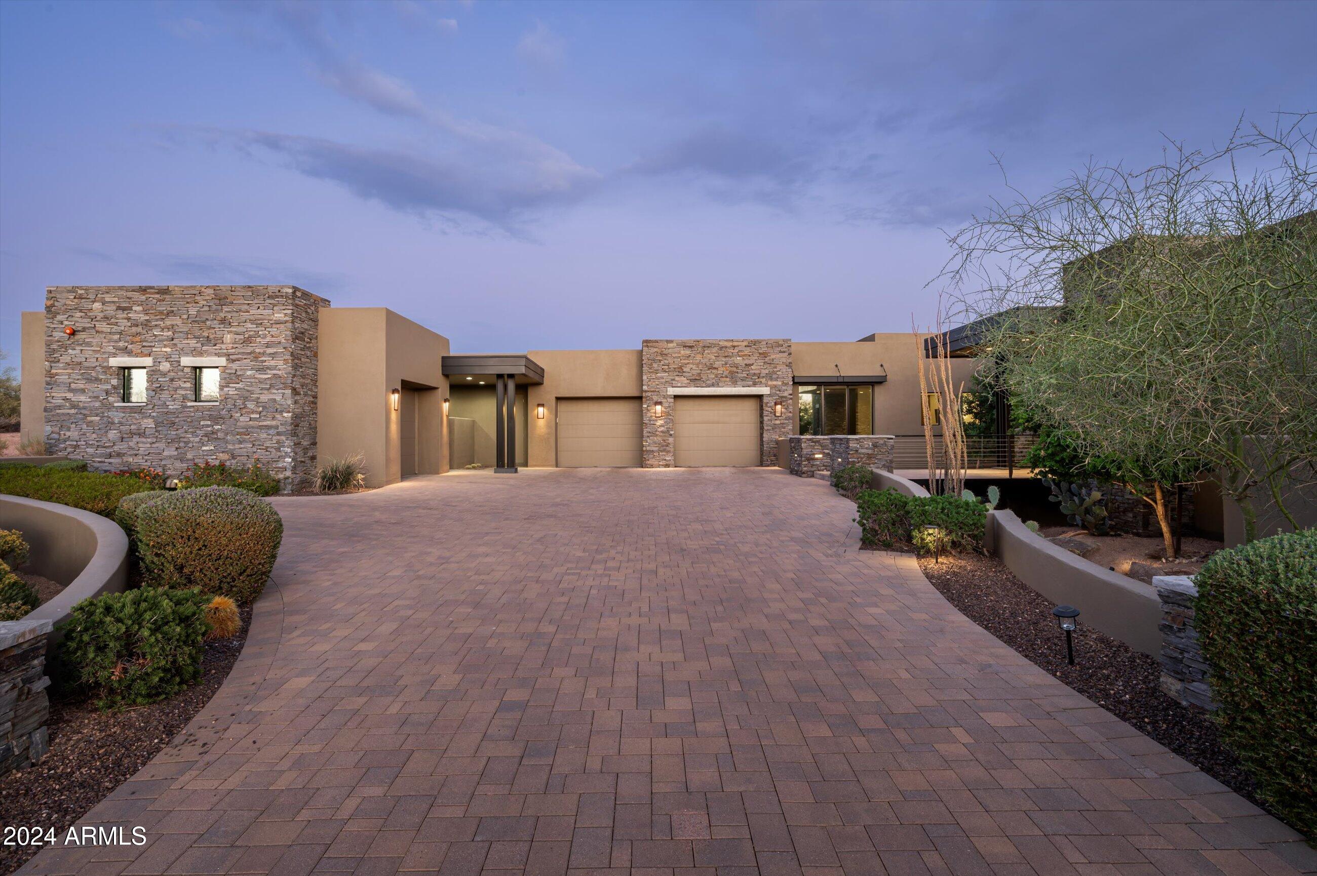 9277 E HAPPY HOLLOW Drive
