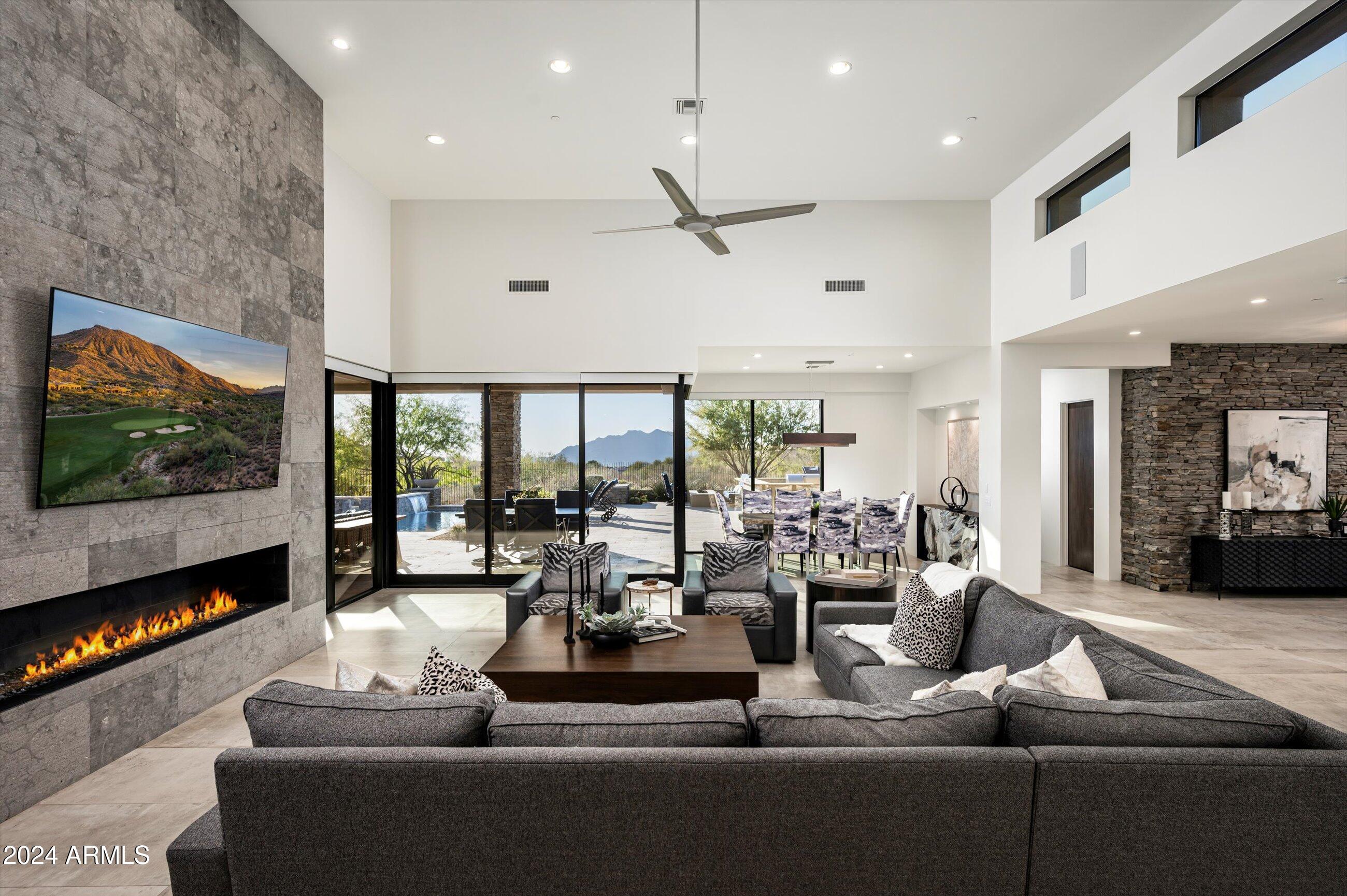 9277 E HAPPY HOLLOW Drive